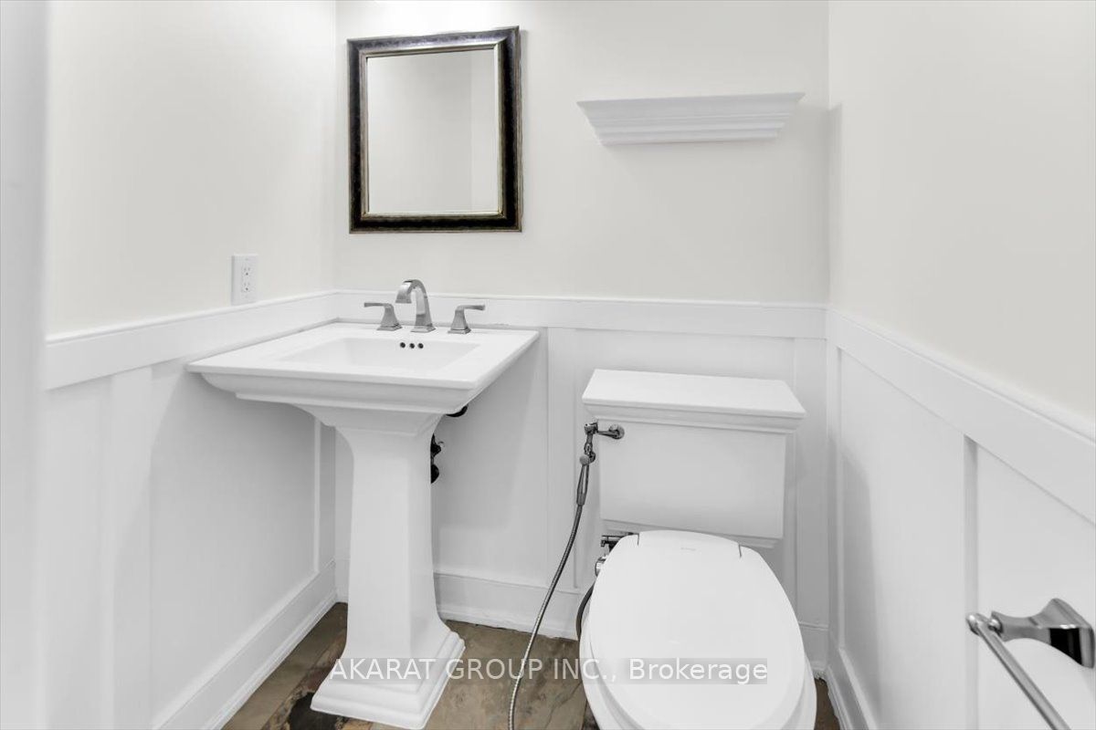 6907 Gracefield Drive Property Photo 16