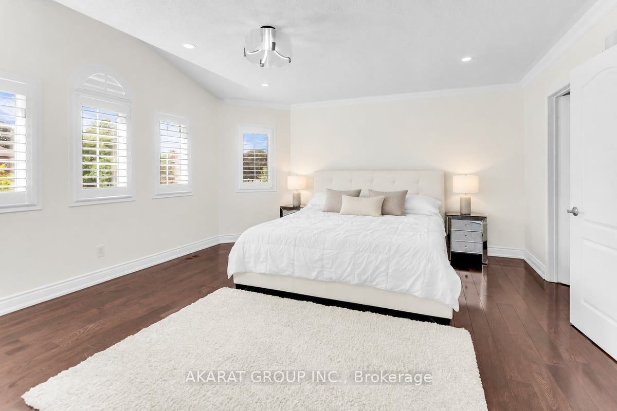 6907 Gracefield Drive Property Photo 18