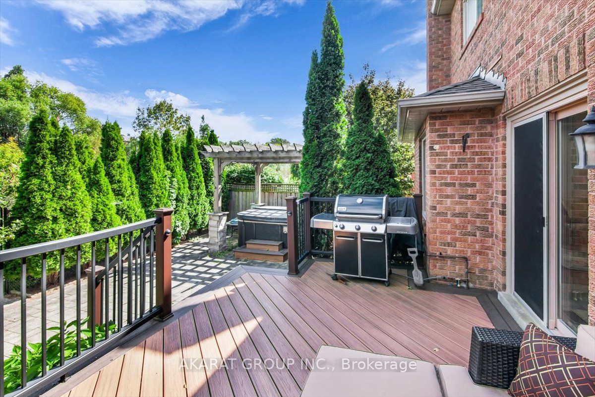 6907 Gracefield Drive Property Photo 40