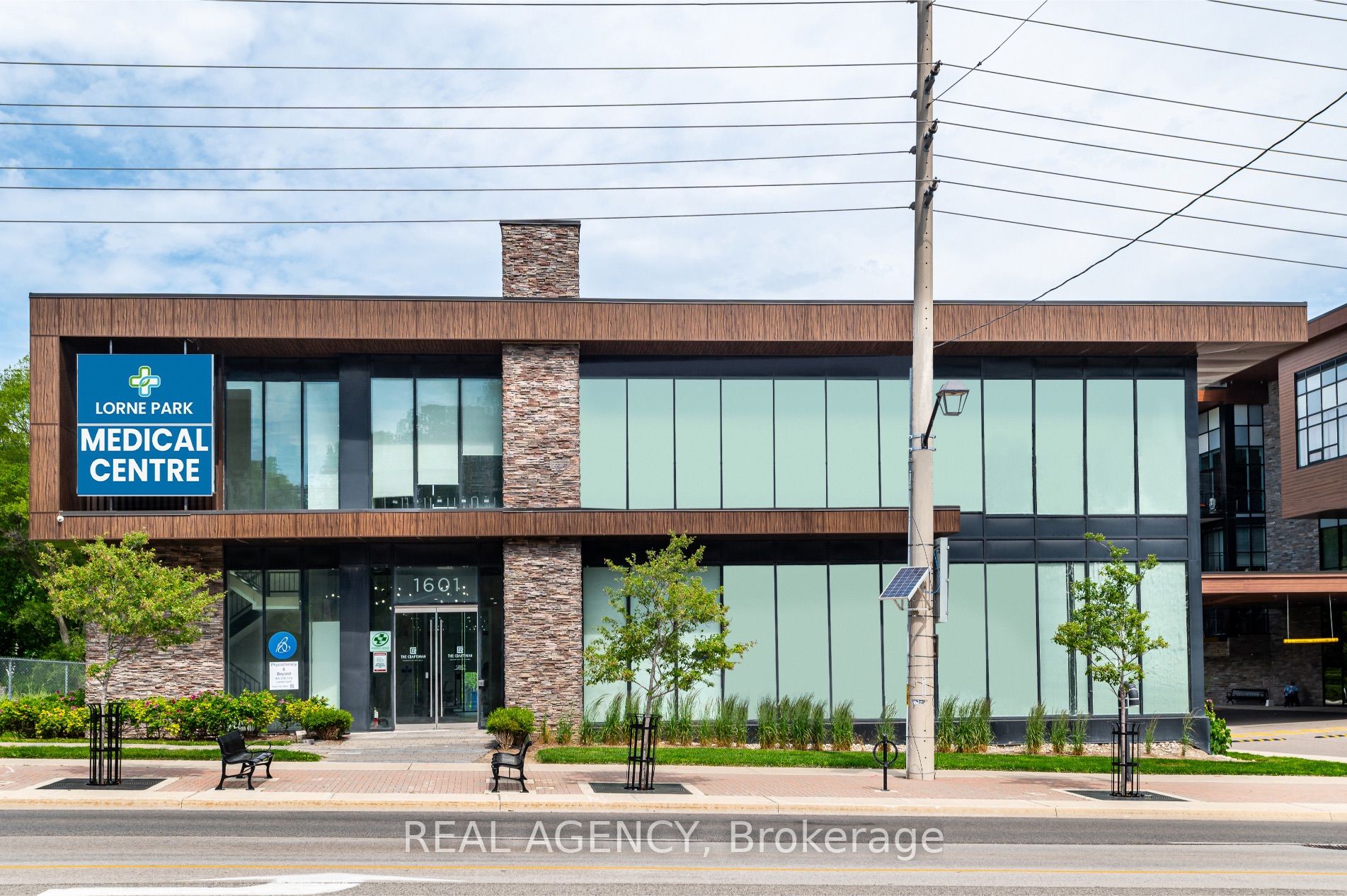 1601 Lakeshore Road W Property Photo 1