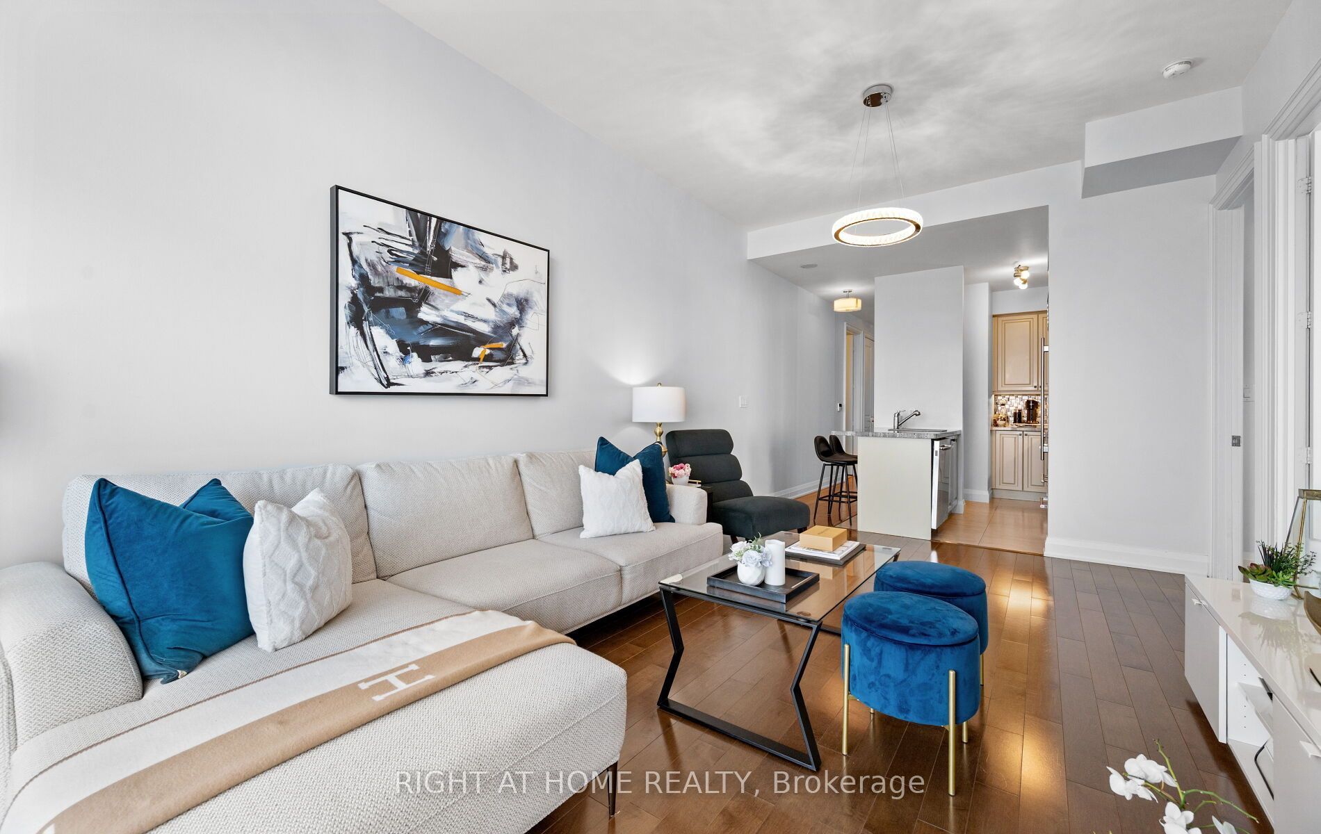 50 Absolute Avenue 4902 Lph Property Photo 12