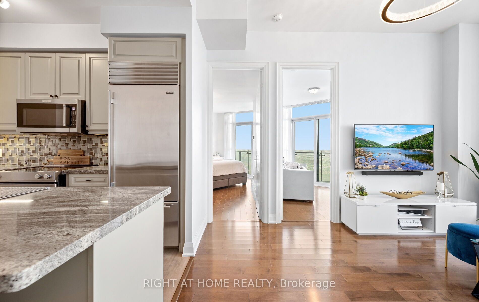 50 Absolute Avenue 4902 Lph Property Photo 15