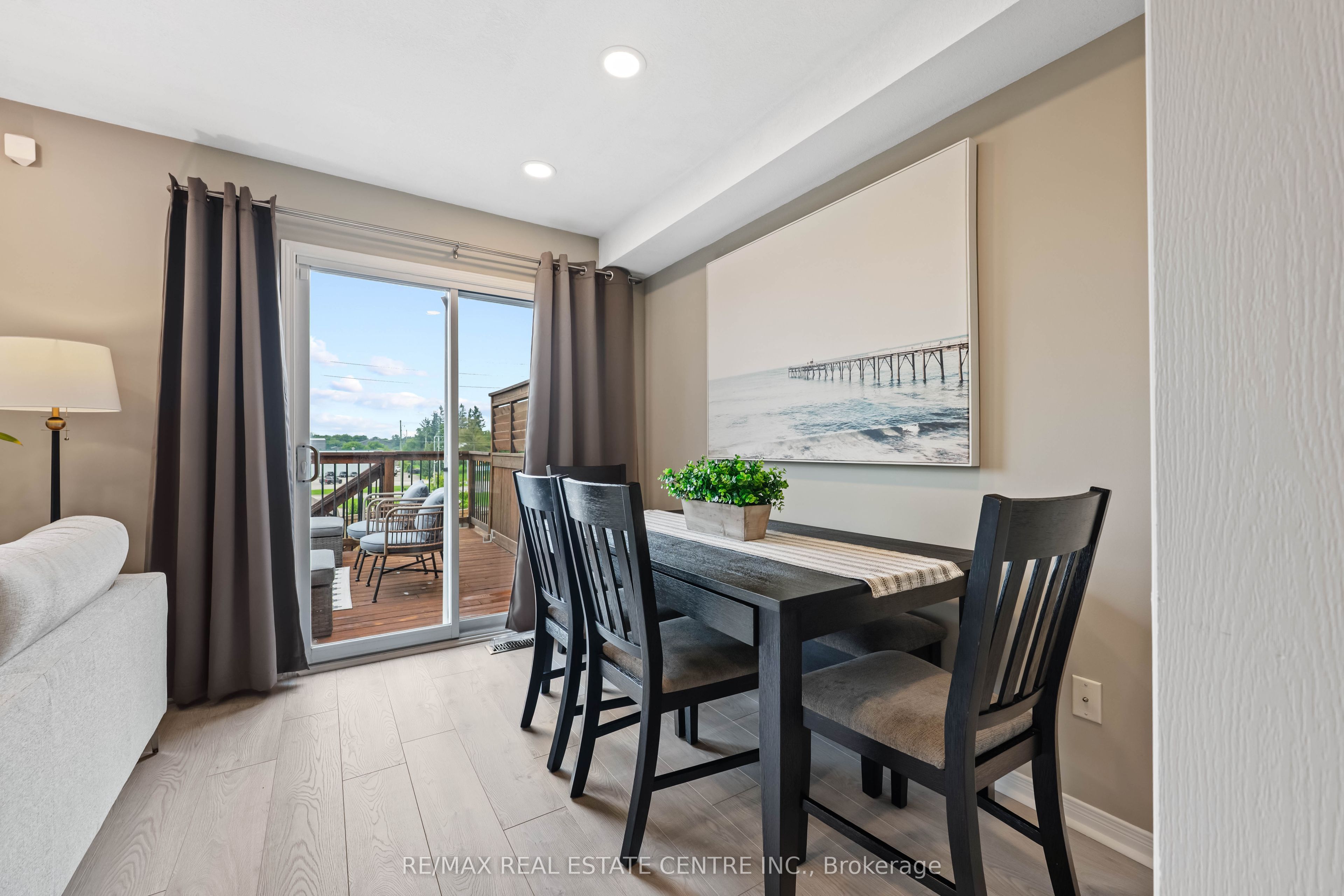 53 Benjamin Crescent Property Photo 20