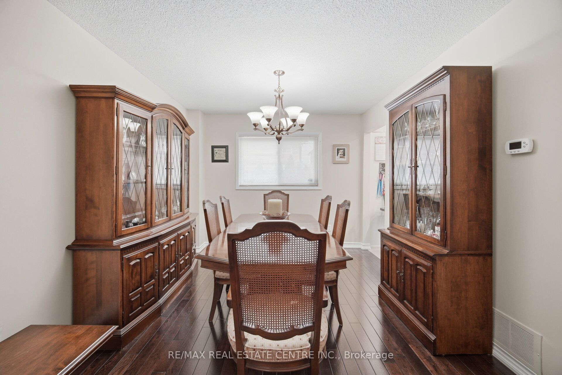 11 Sheringham Street Property Photo 12