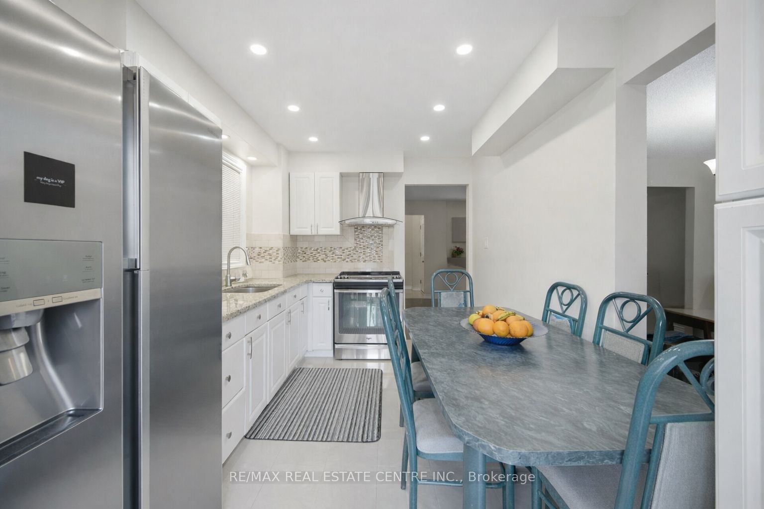 11 Sheringham Street Property Photo 17
