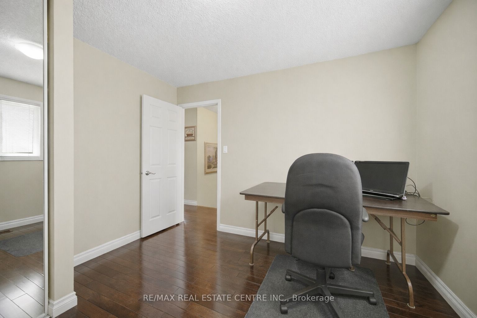 11 Sheringham Street Property Photo 24