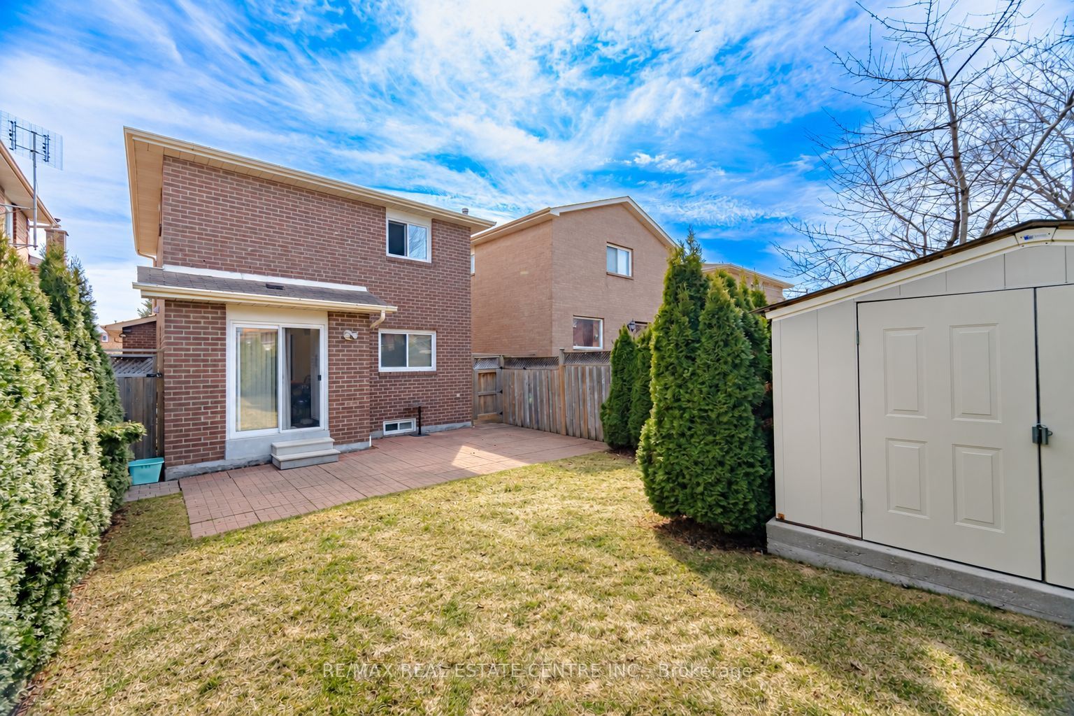 11 Sheringham Street Property Photo 41