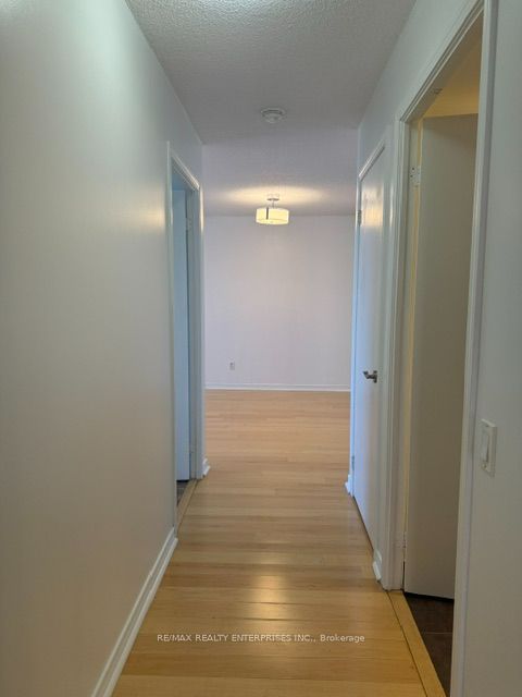 61 Heintzman Street 1310 Property Photo 21