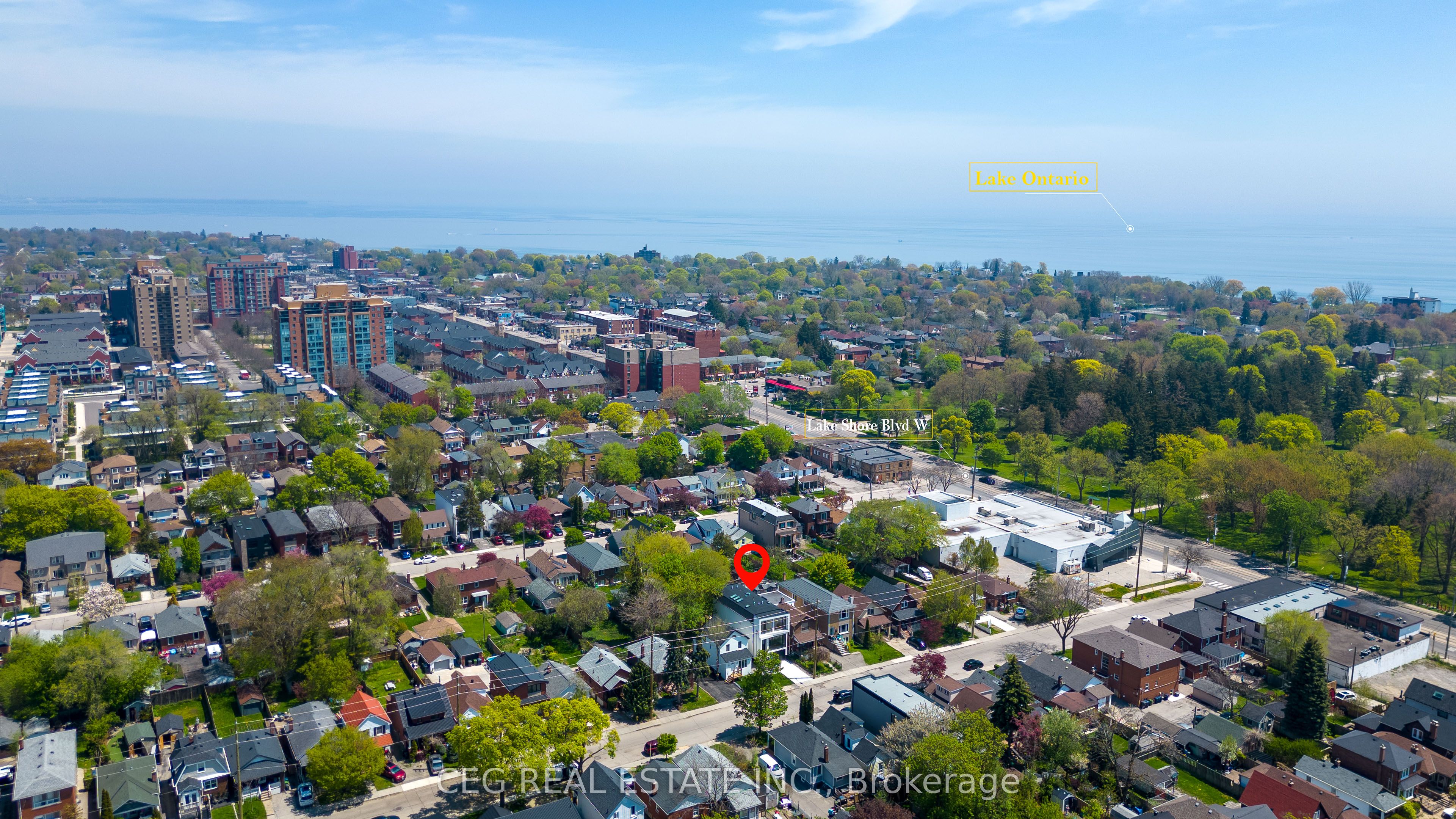 21 Sixteenth Street Property Photo 1