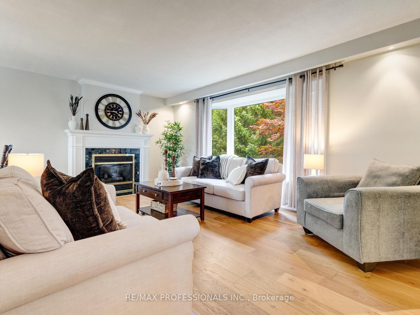 652 Meadow Lane Property Photo 1