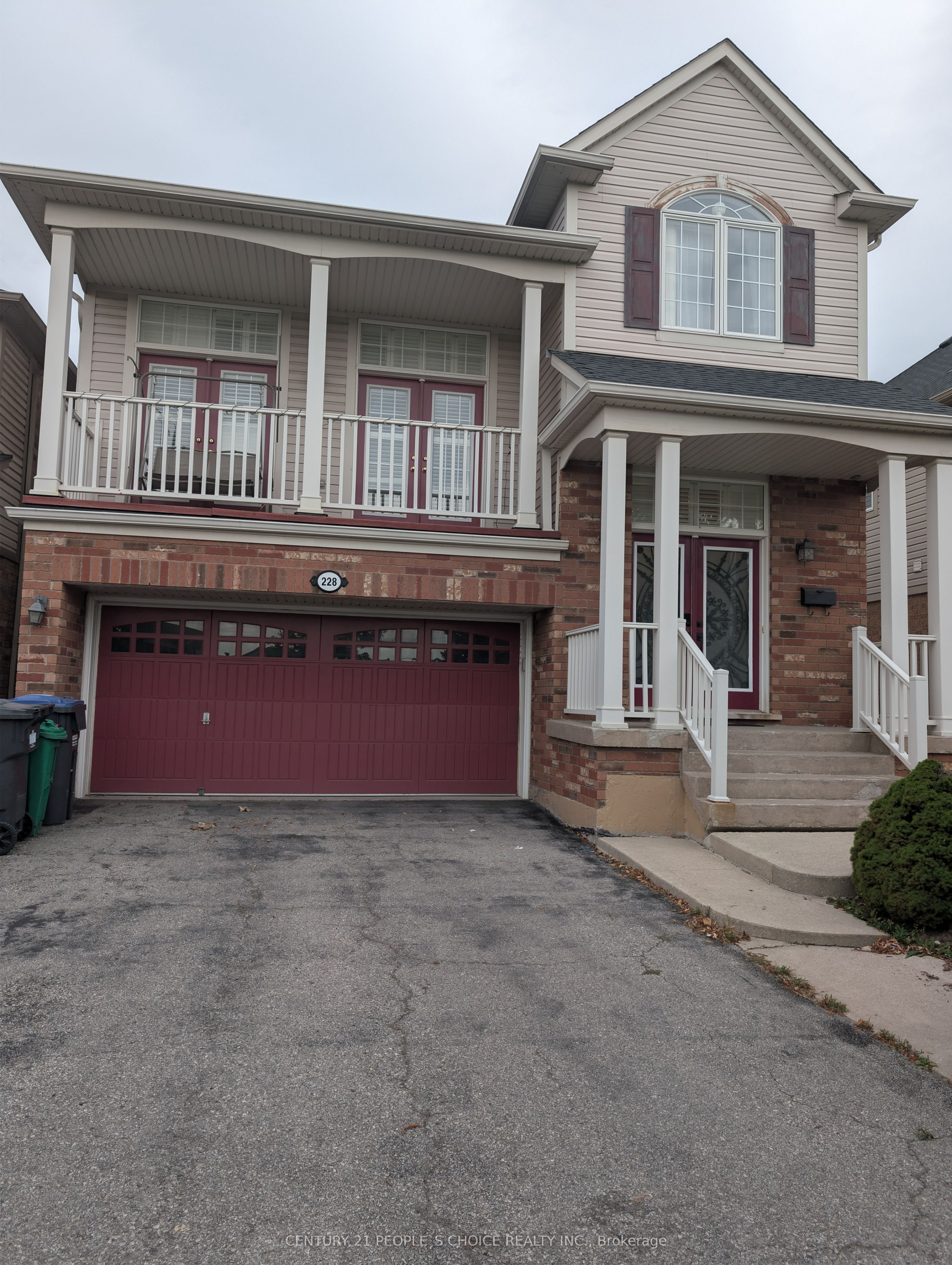 228 Fandango Drive