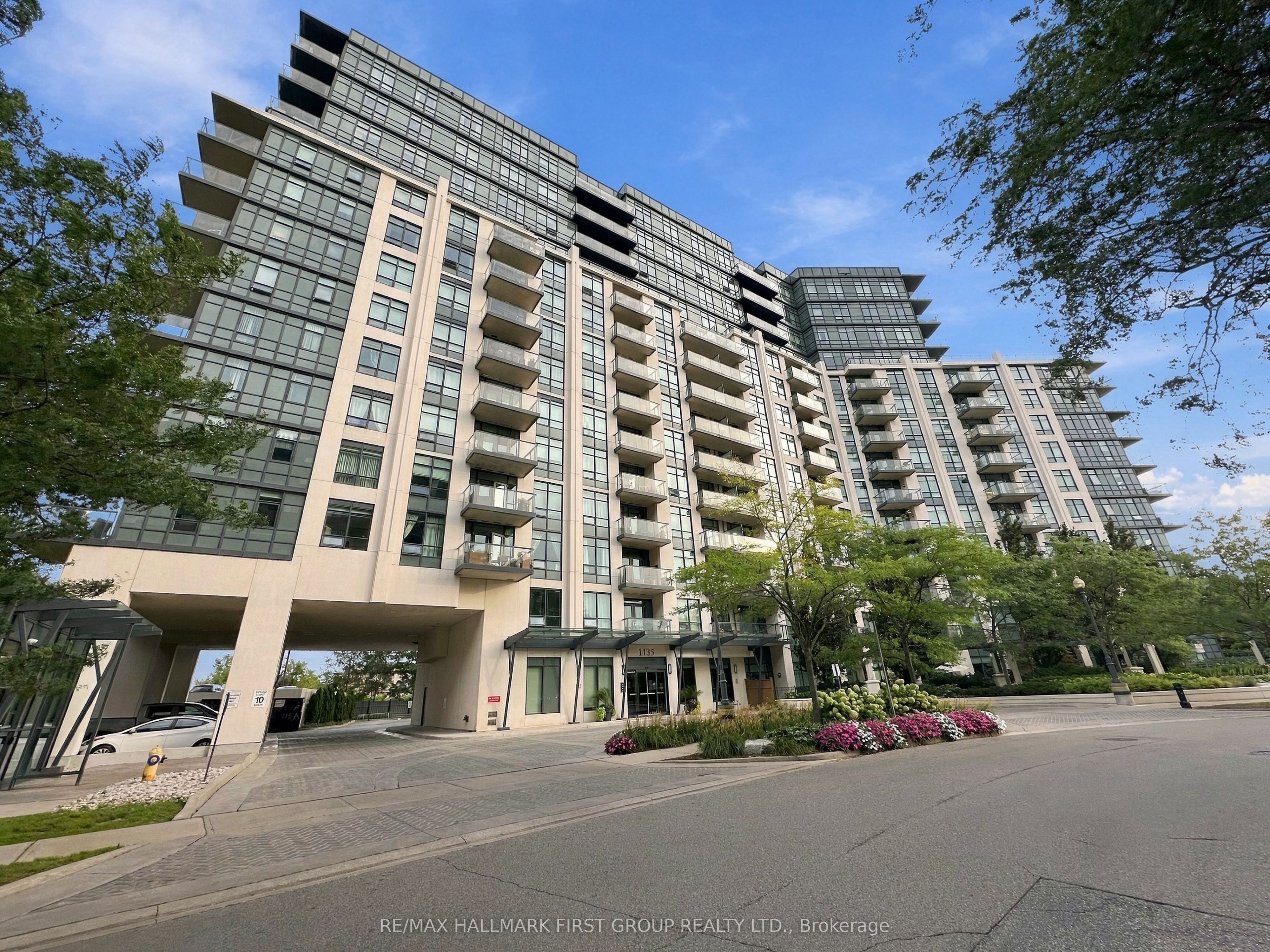 1135 Royal York Road 912 Property Photo 1