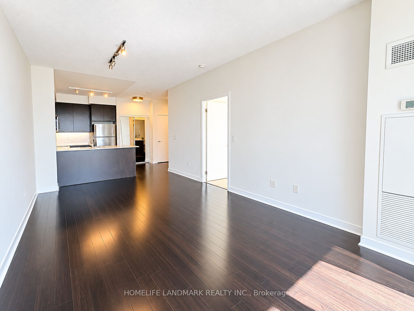360 Square One Drive 1306 Property Photo 6
