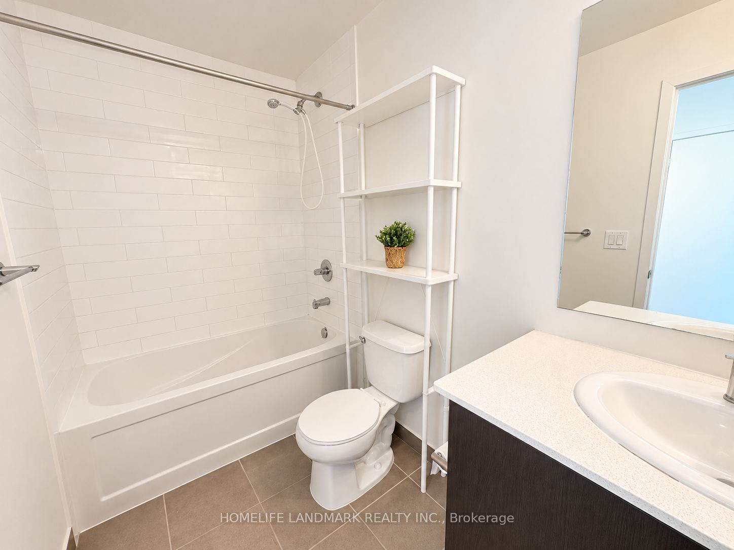 360 Square One Drive 1306 Property Photo 12