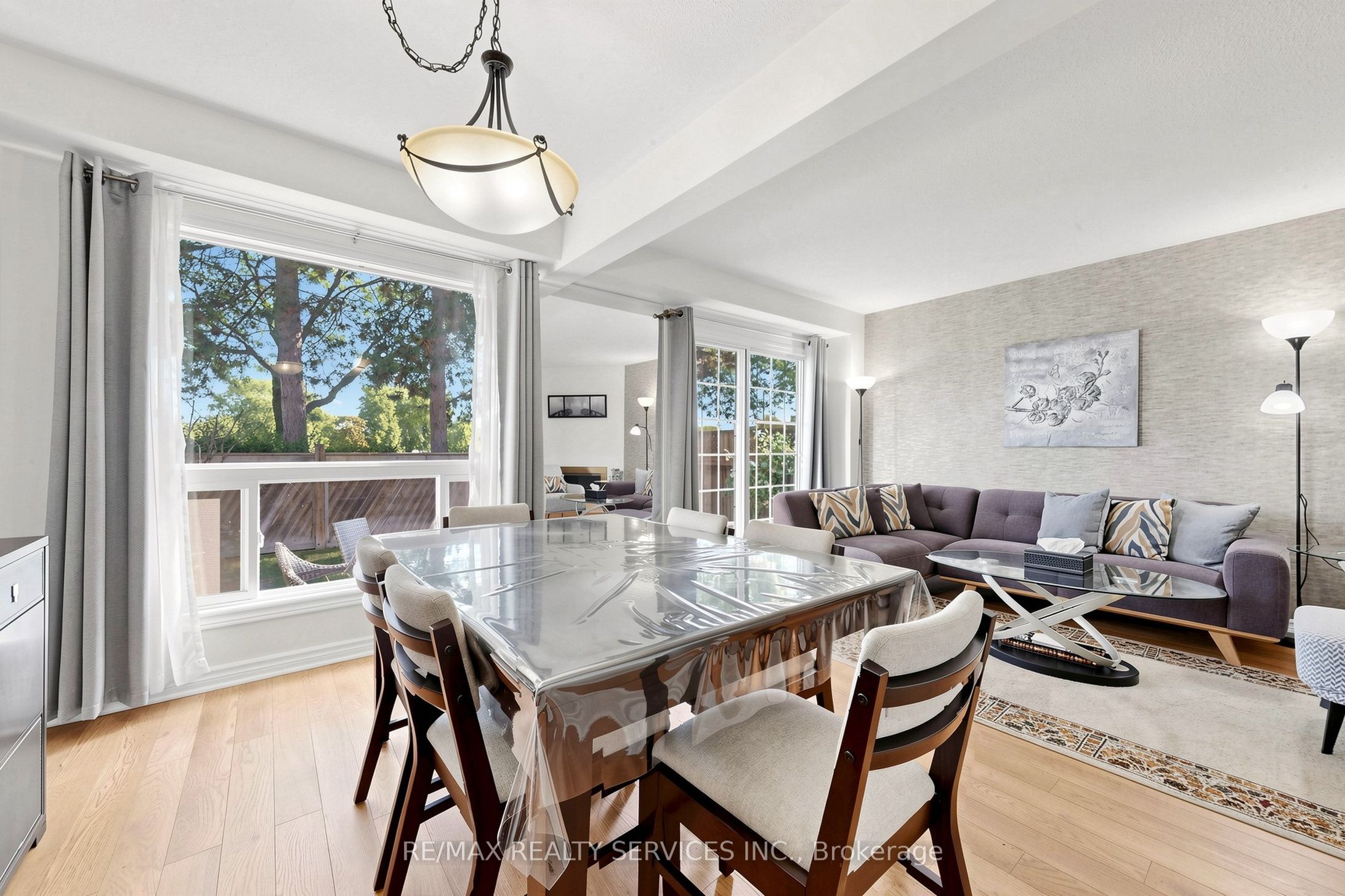 74 Heathcliffe Square Property Photo 14