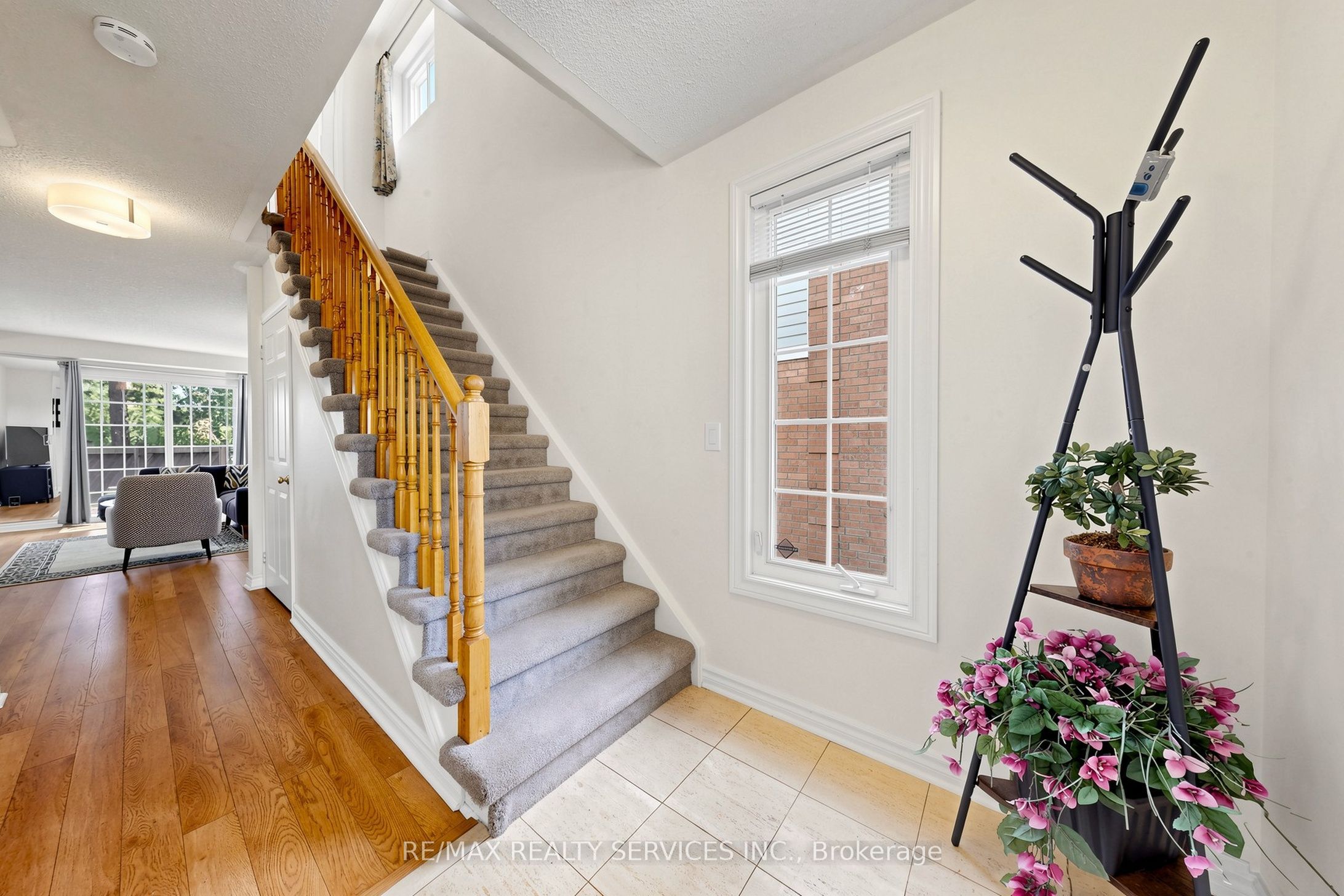 74 Heathcliffe Square Property Photo 19