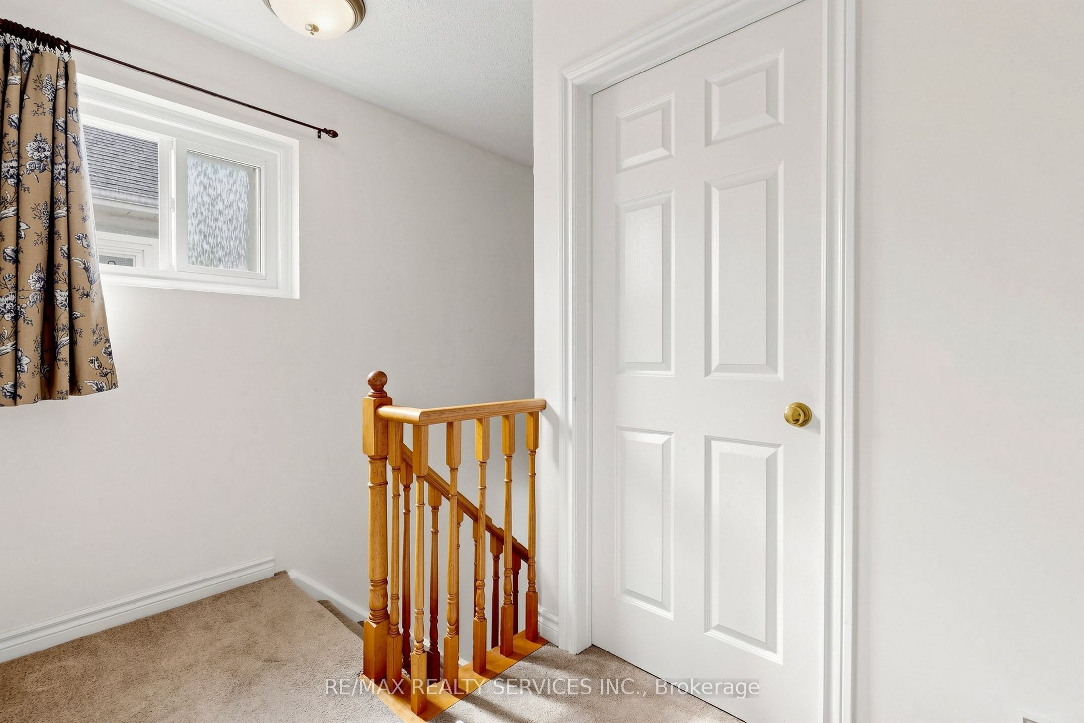 74 Heathcliffe Square Property Photo 20