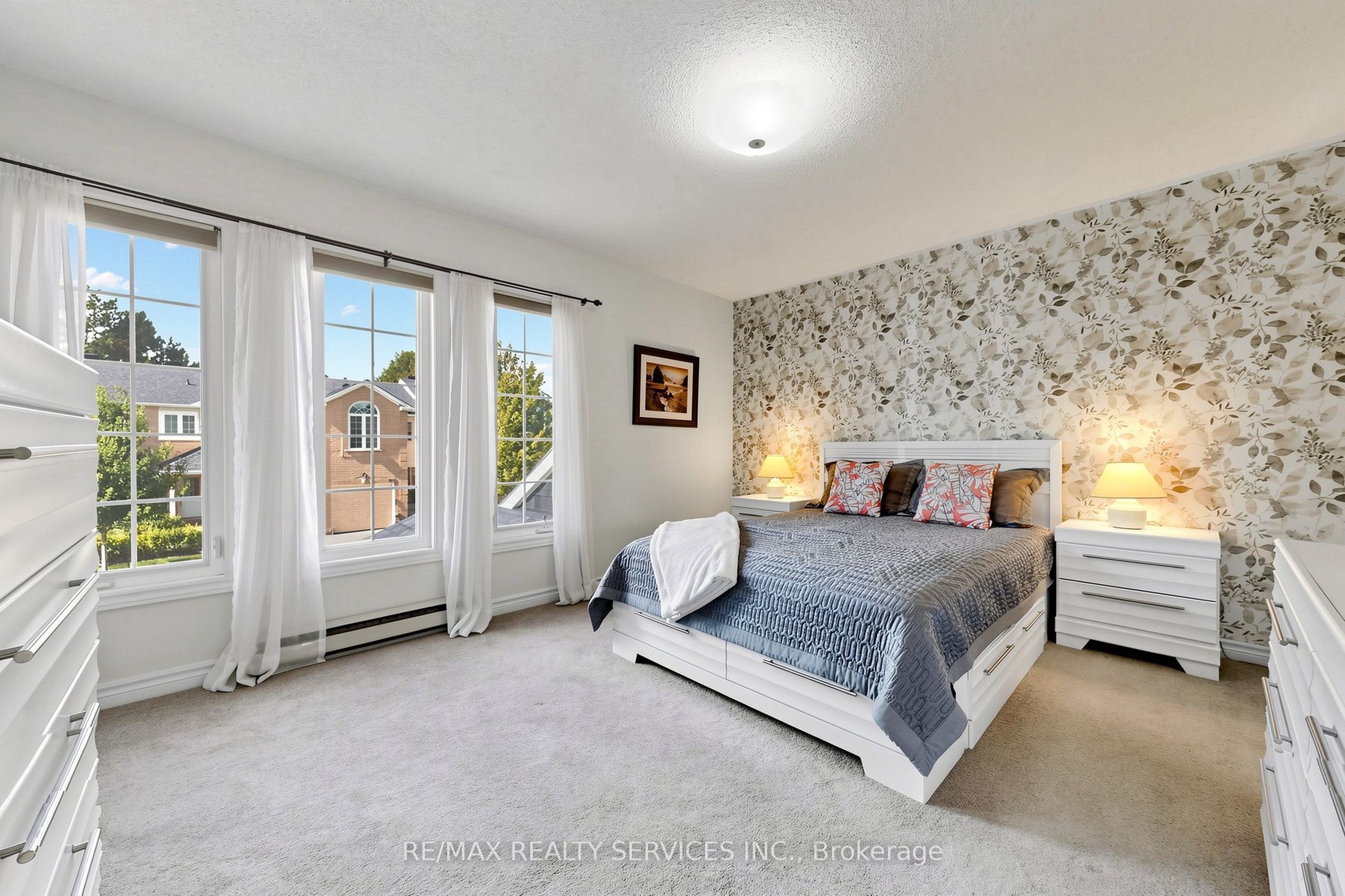 74 Heathcliffe Square Property Photo 21