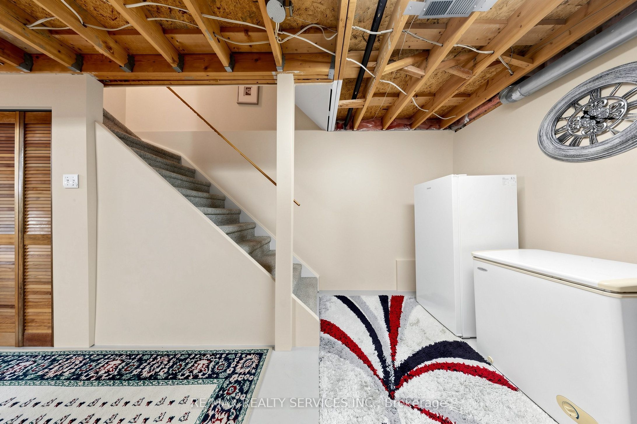 74 Heathcliffe Square Property Photo 31