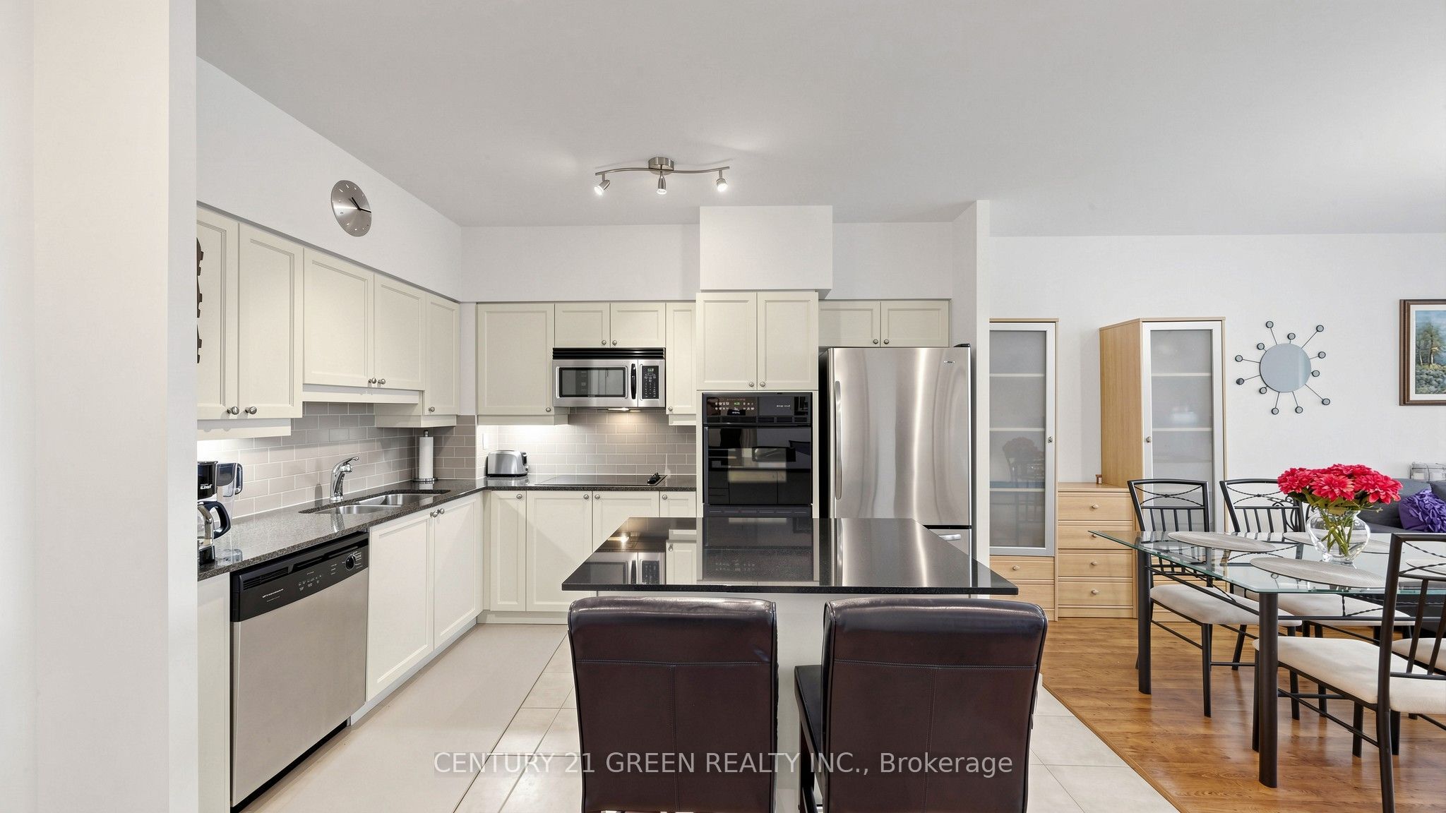 830 Scollard Court 311 Property Photo 12