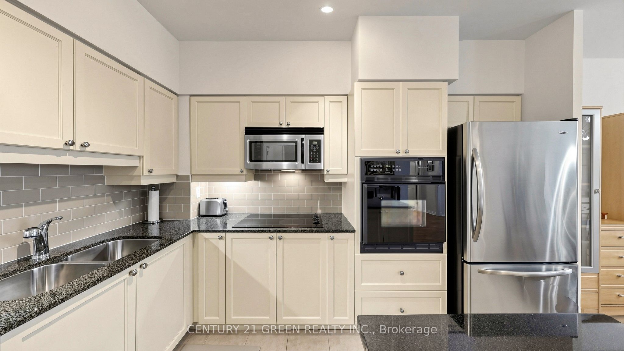 830 Scollard Court 311 Property Photo 13