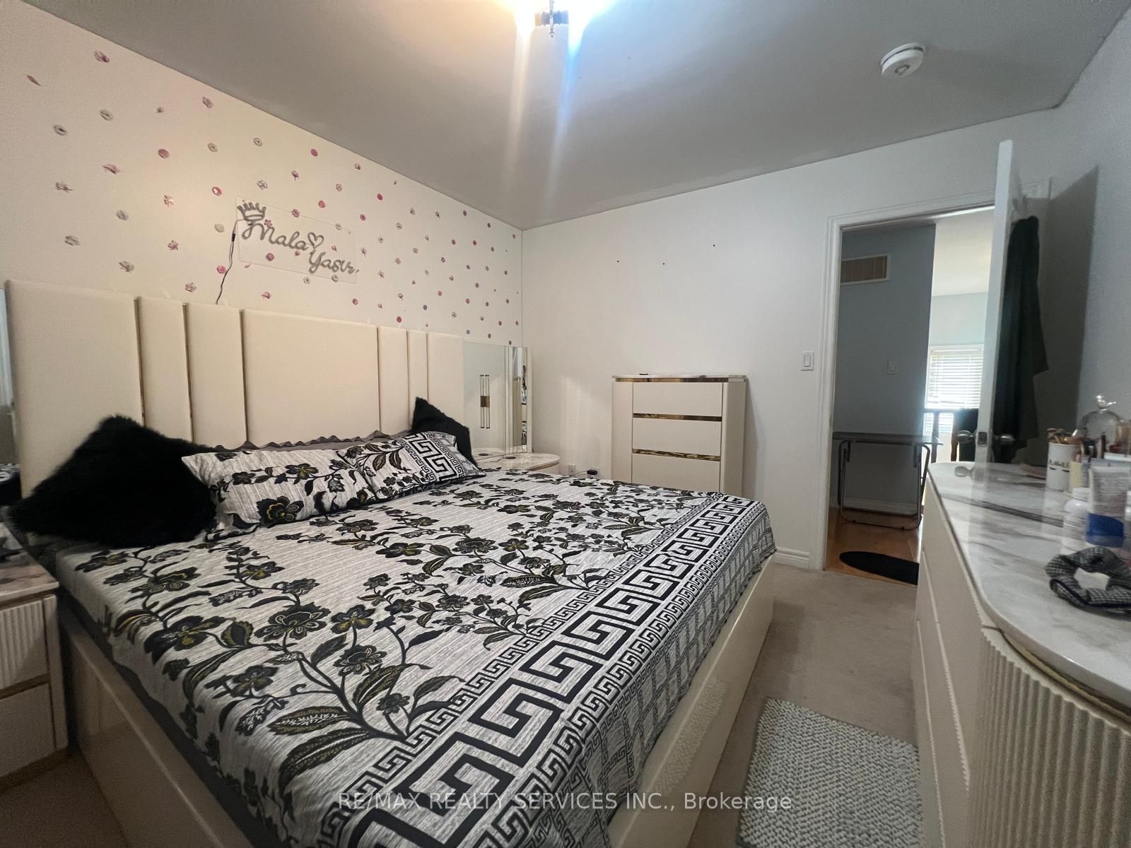 3 Noranda Crescent Property Photo 9