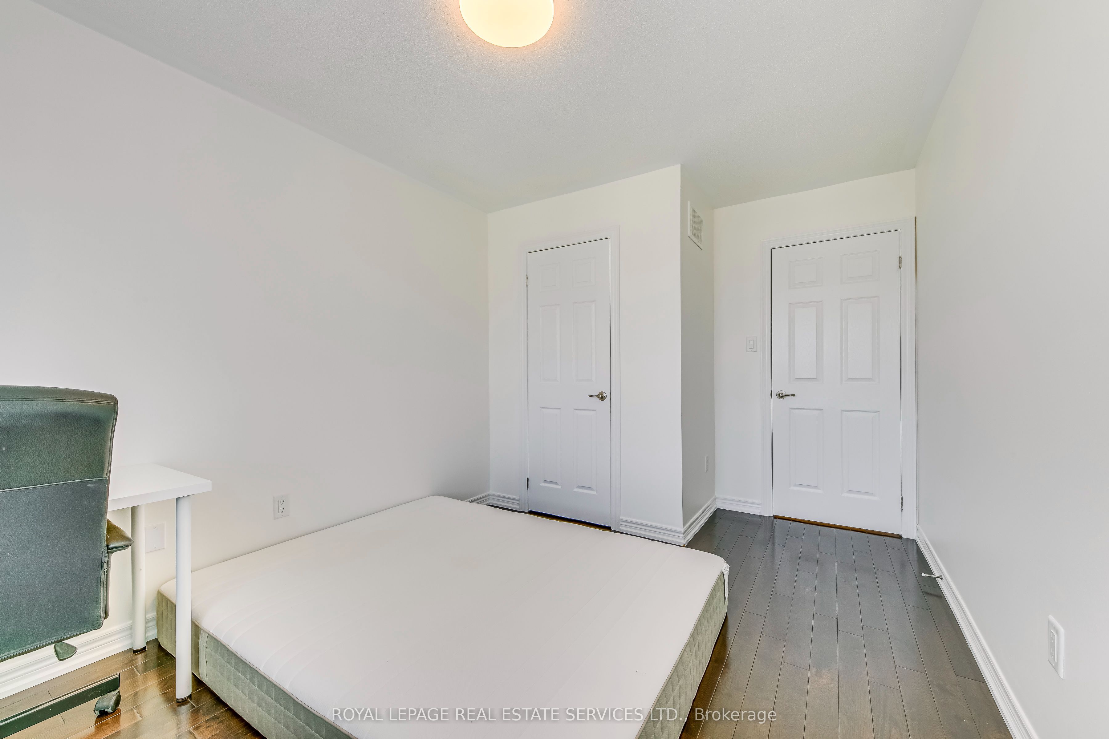 3072 Eberly Woods Drive Property Photo 35