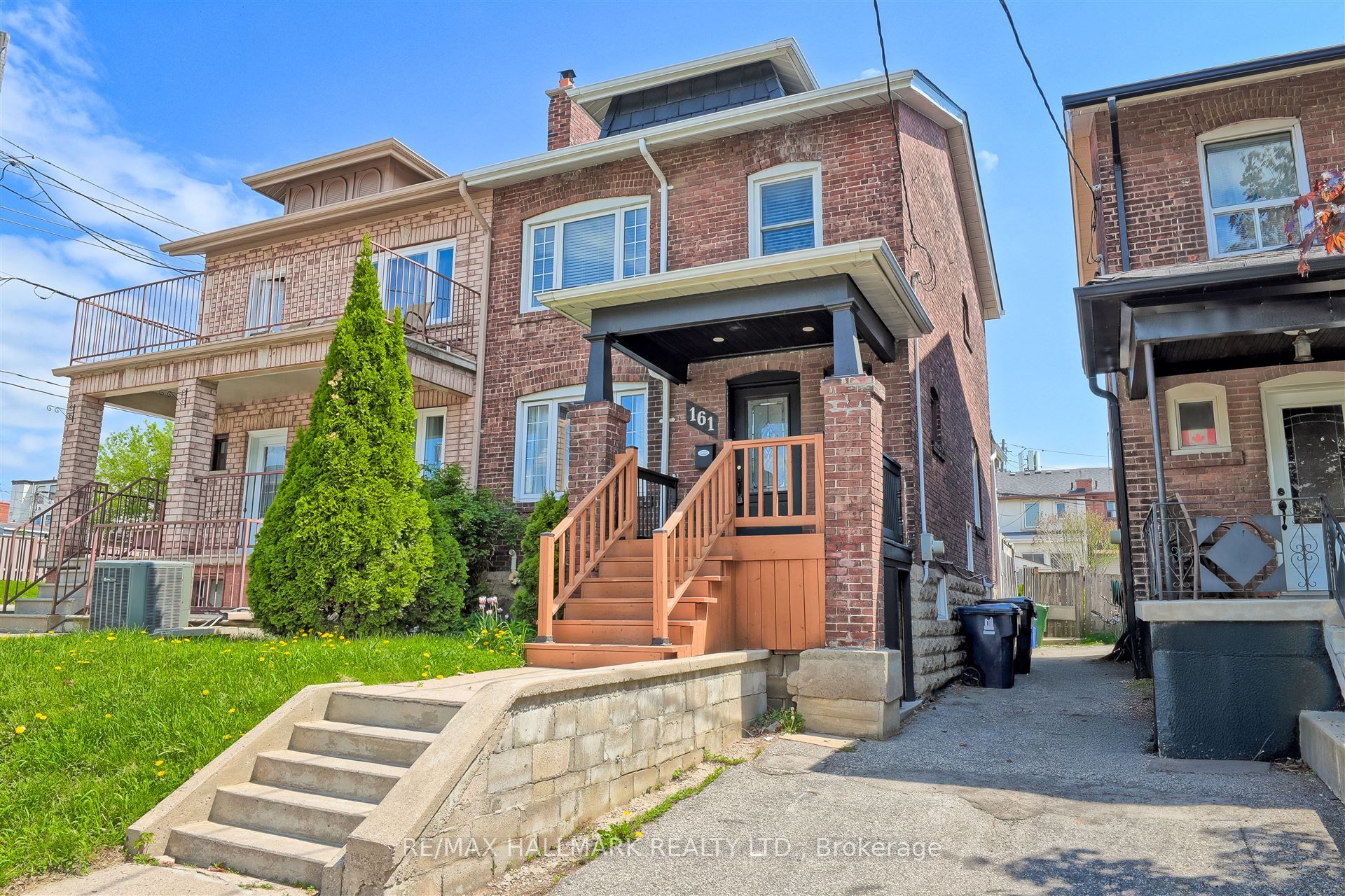 161 Sellers Avenue Property Photo 1