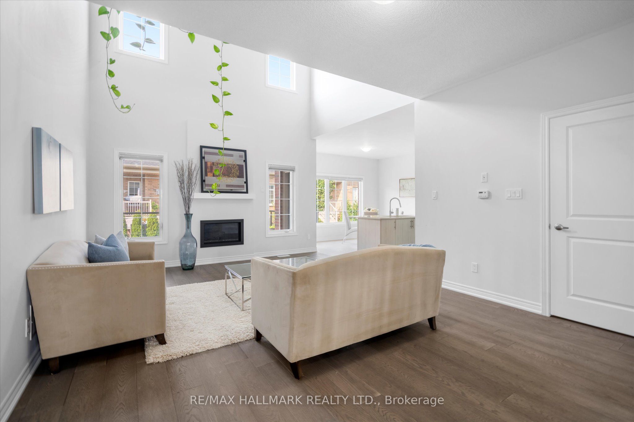 13 Tea Rose Road Property Photo 9