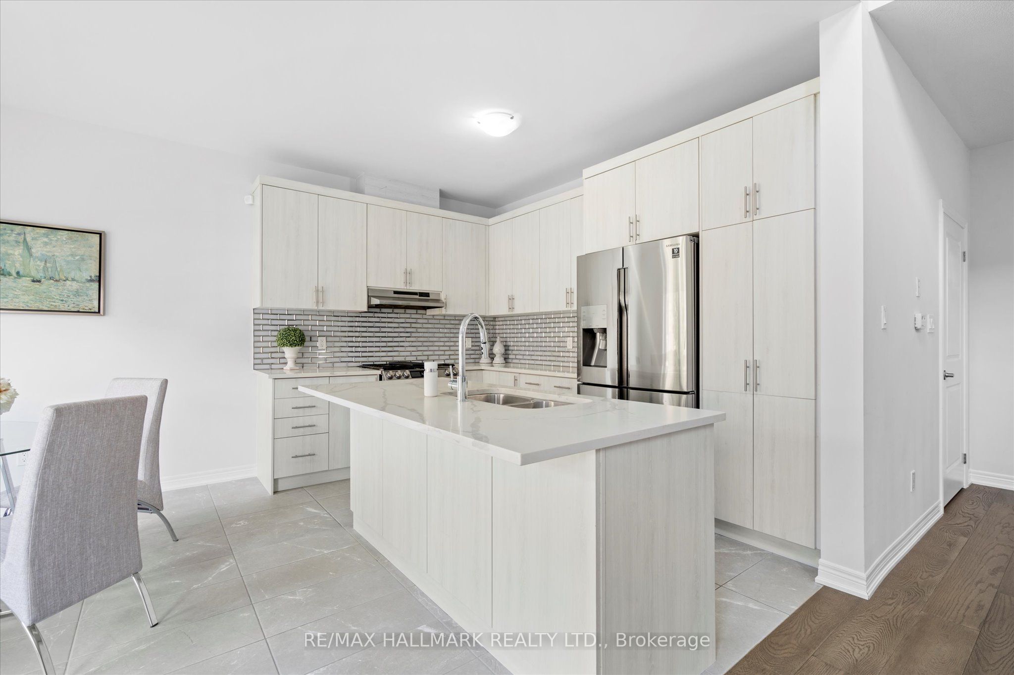 13 Tea Rose Road Property Photo 14