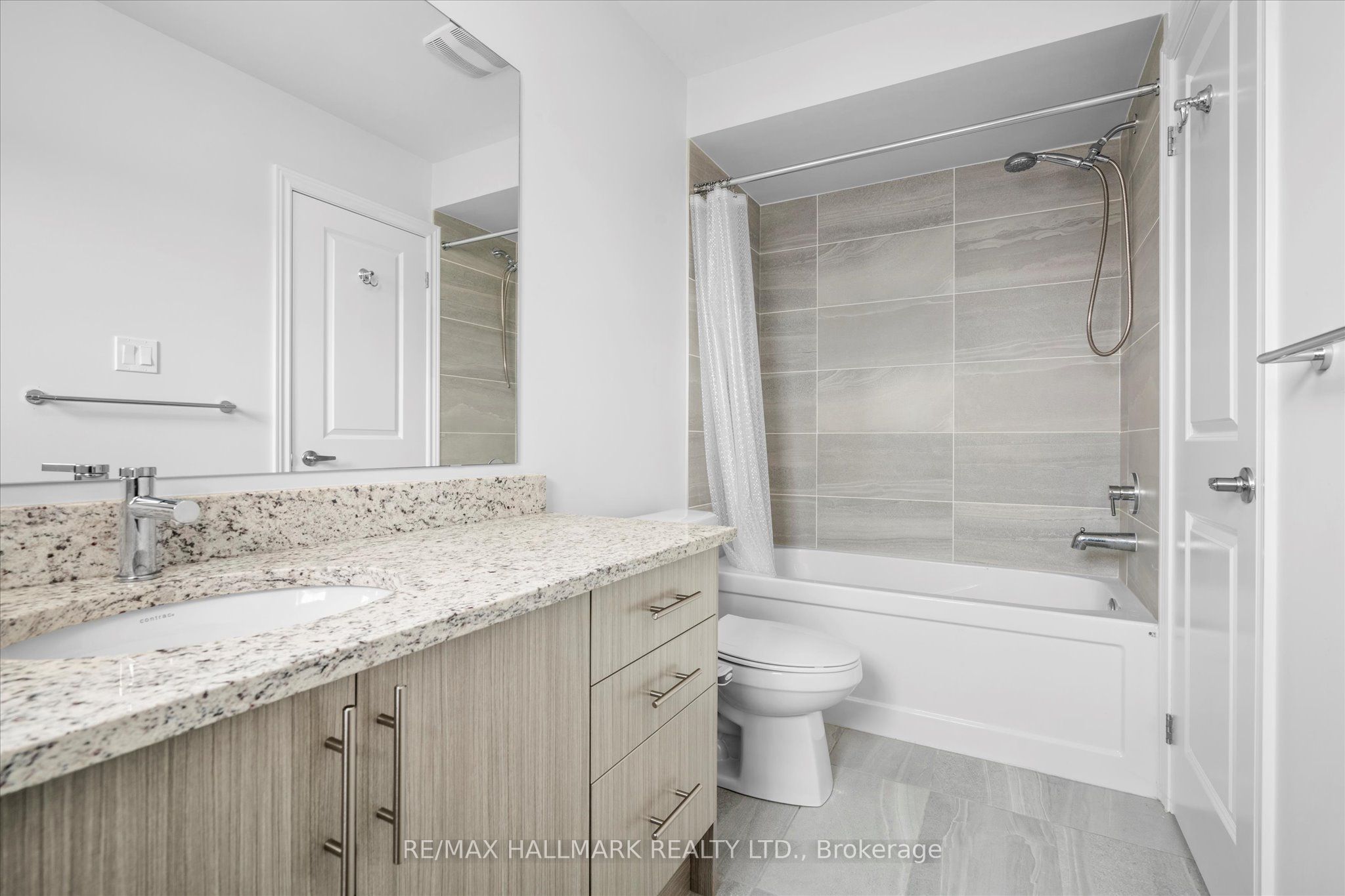 13 Tea Rose Road Property Photo 35