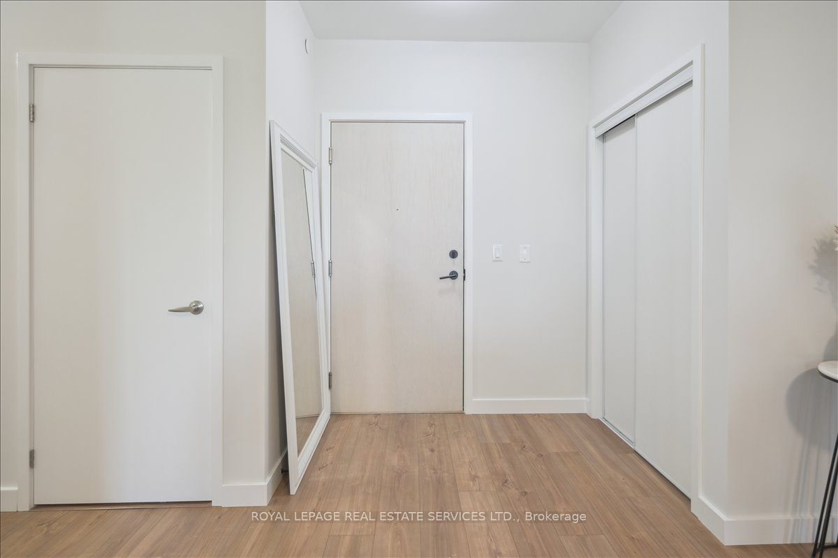168 Sabina Drive 211 Property Photo 6