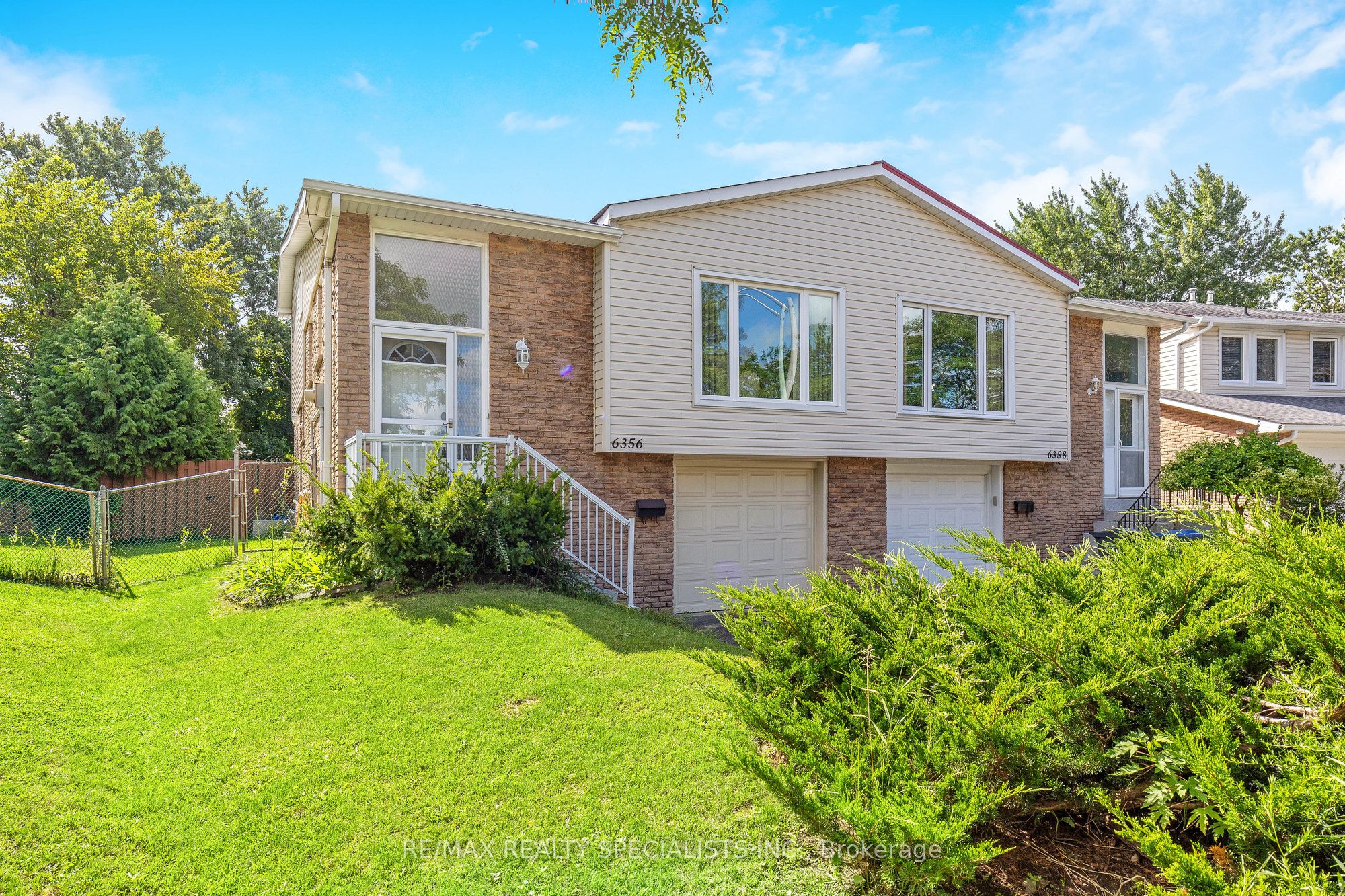 6356 Chaumont Crescent