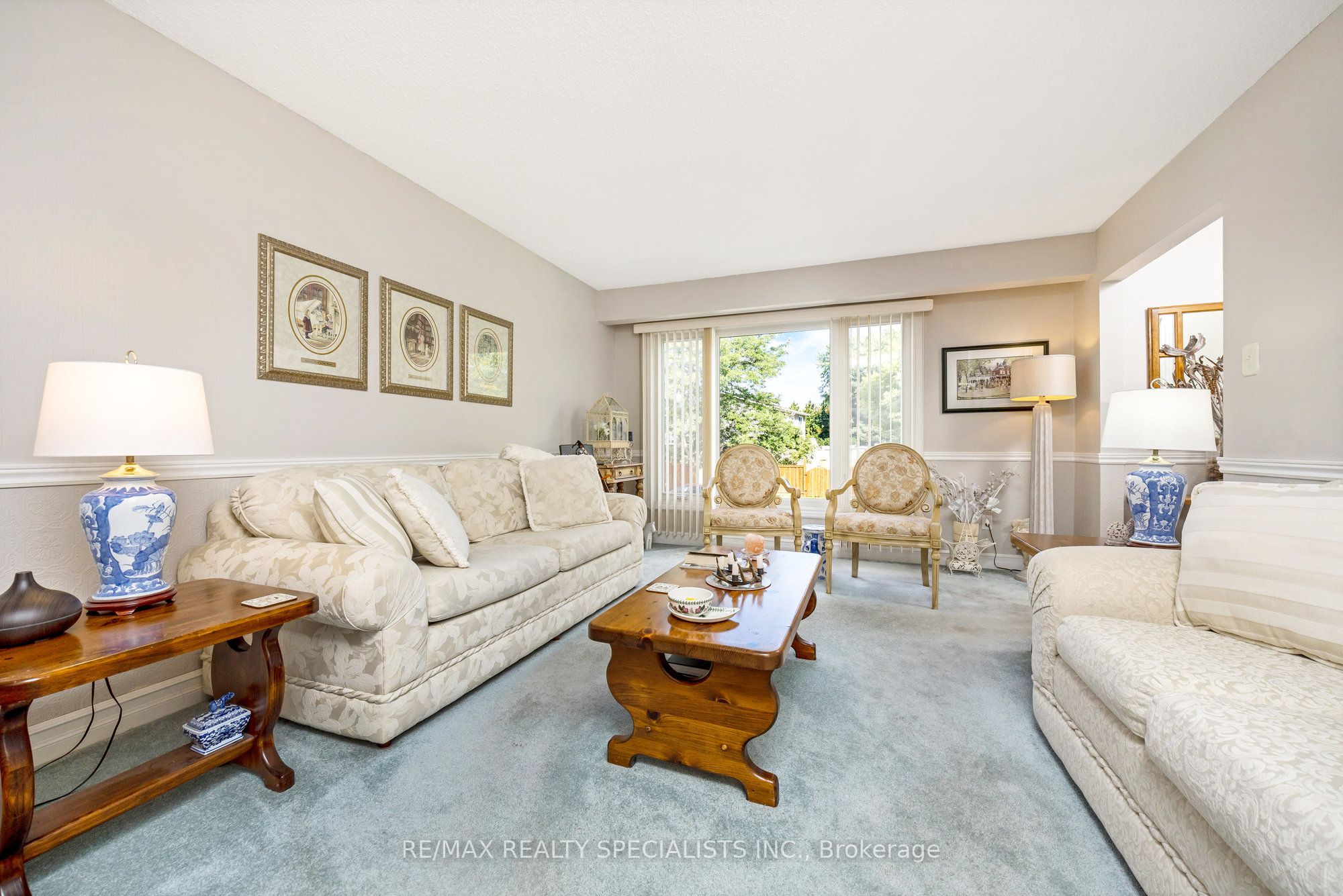 6356 Chaumont Crescent Property Photo 8