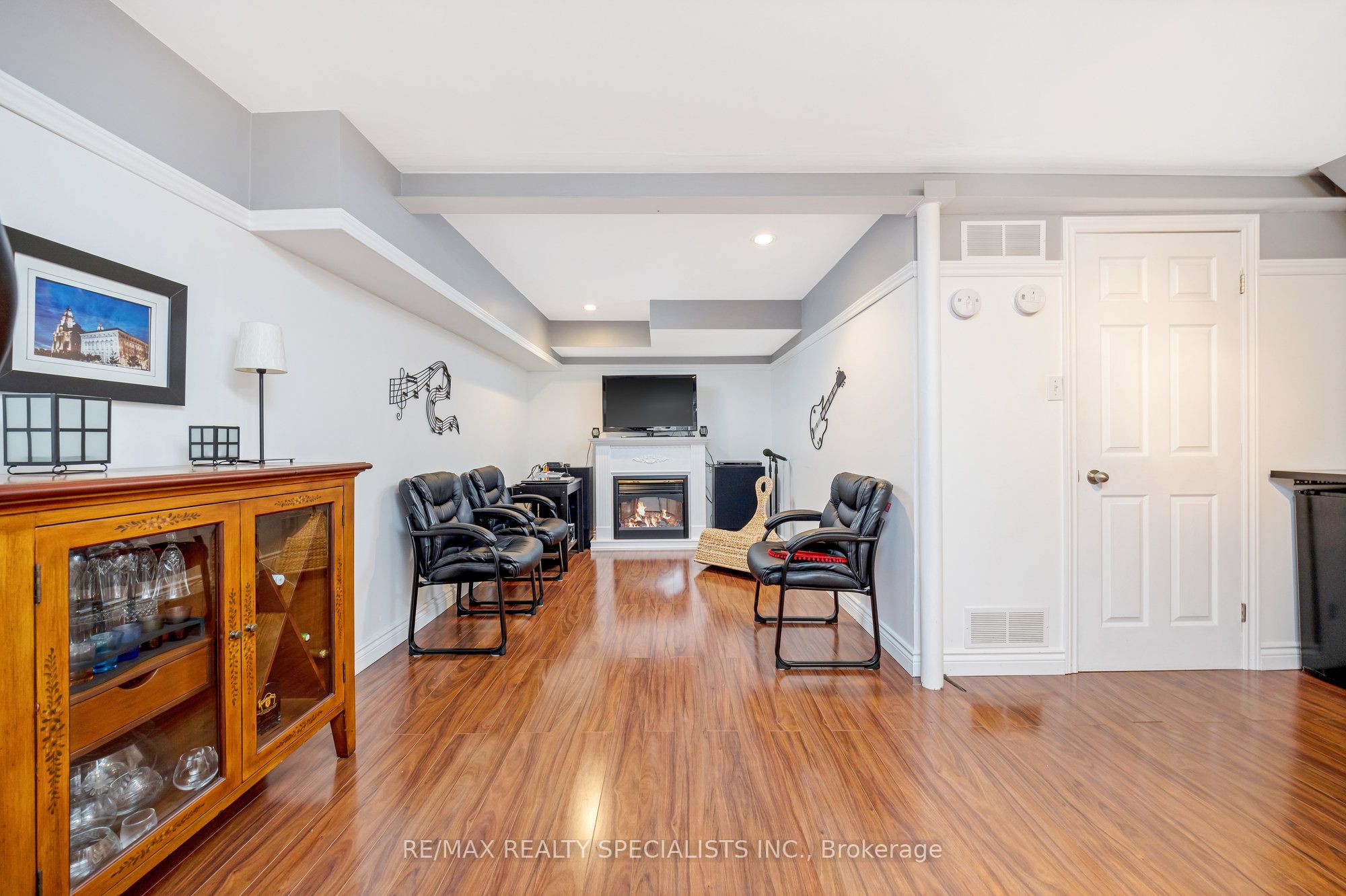 6356 Chaumont Crescent Property Photo 25
