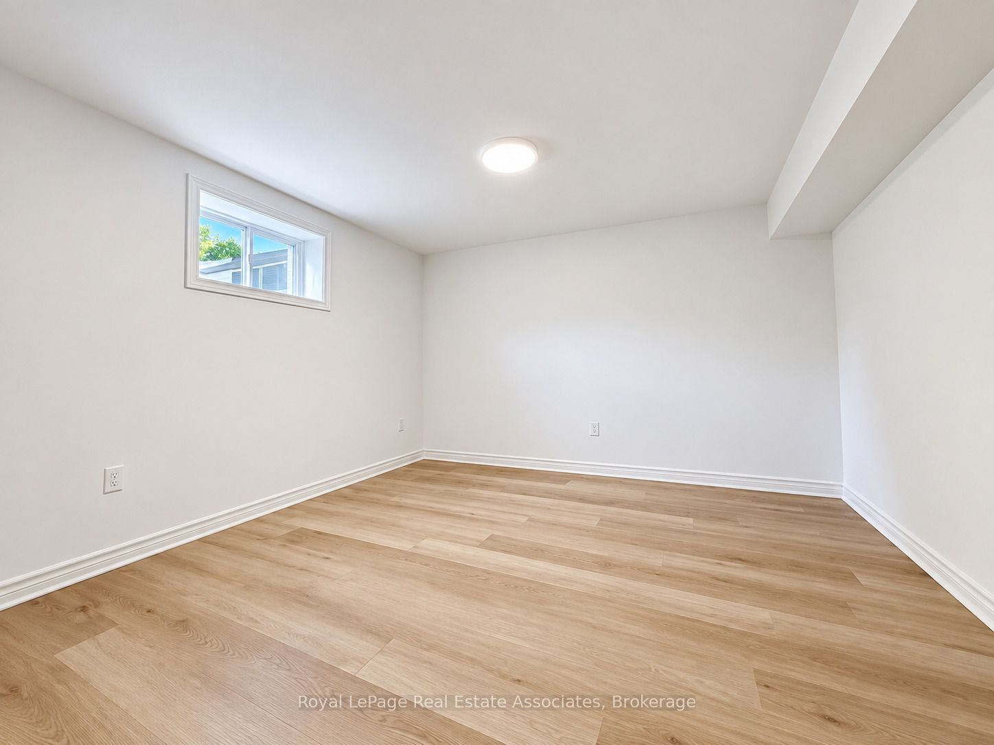 20 Silvercrest Avenue Bsmt Property Photo 6
