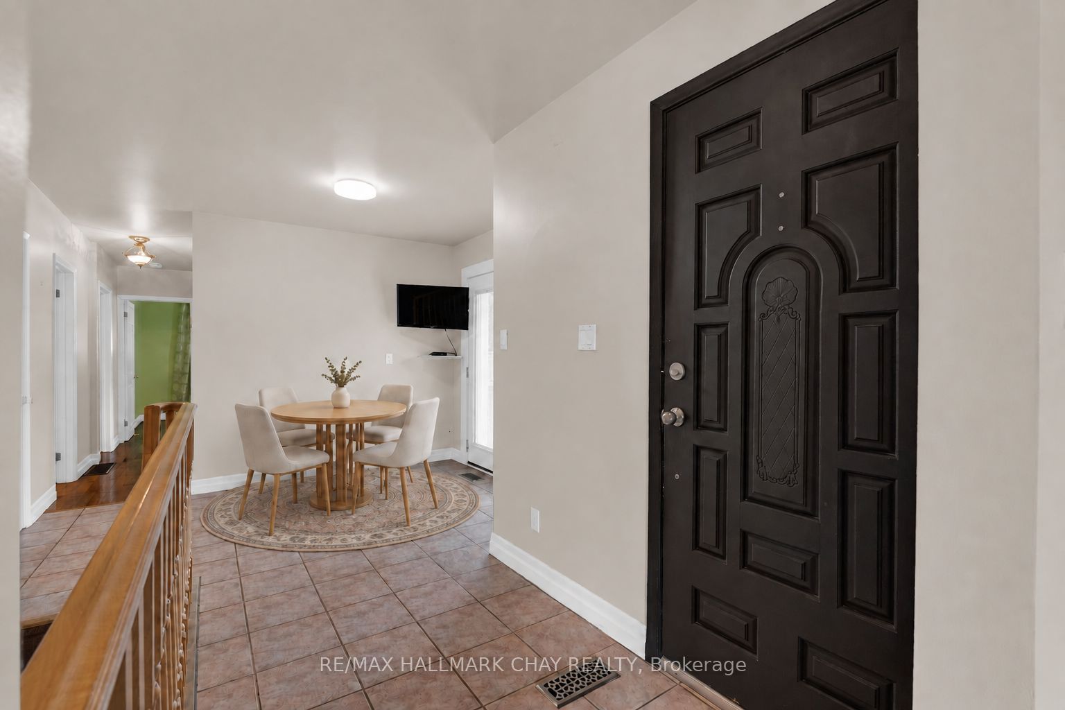 21 Ontario Street Property Photo 4