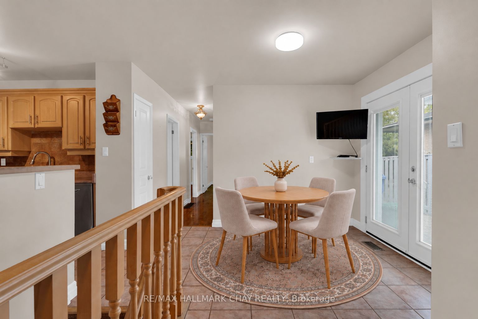 21 Ontario Street Property Photo 9