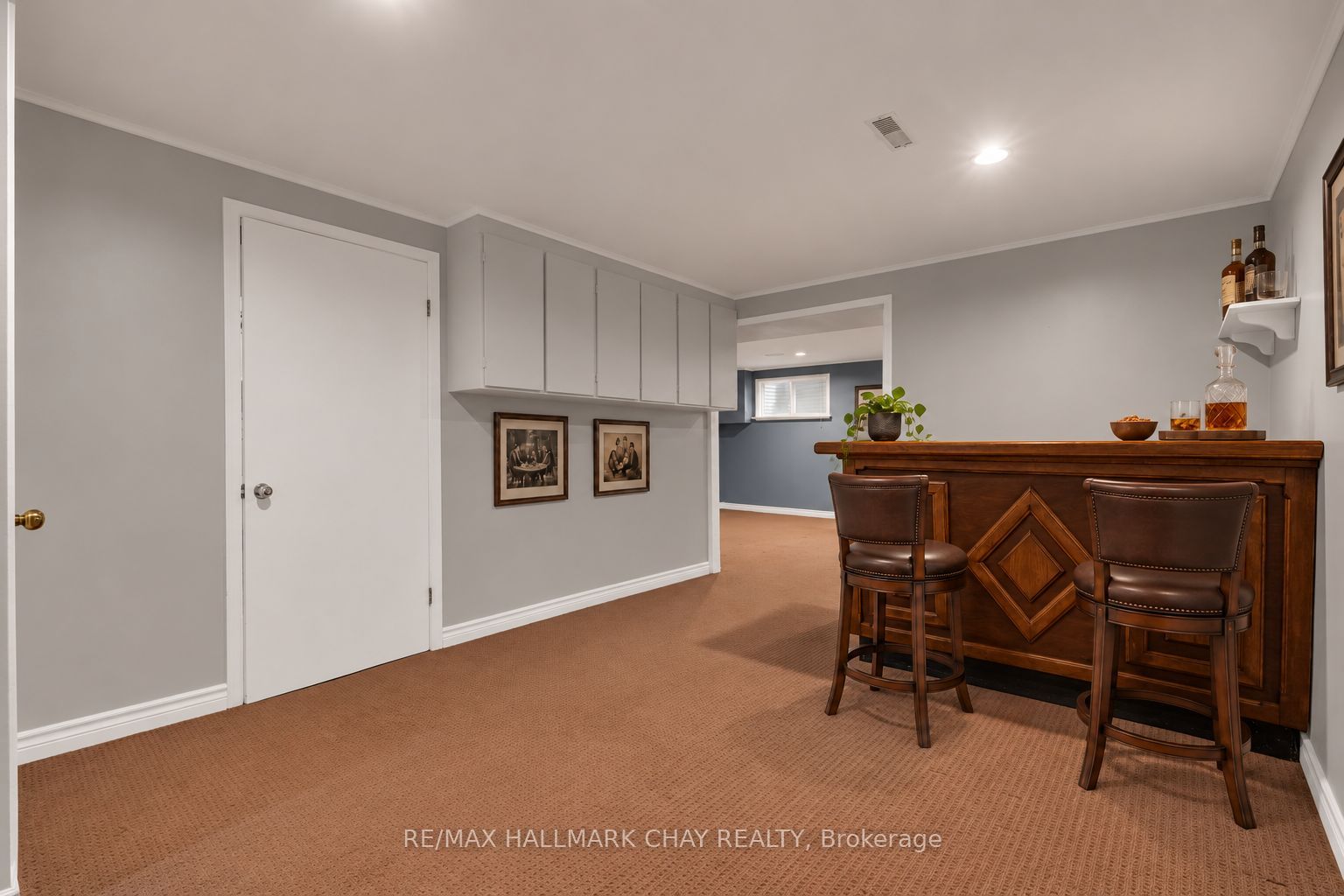 21 Ontario Street Property Photo 22