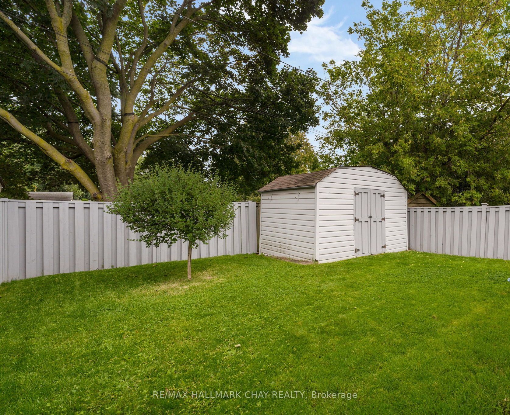 21 Ontario Street Property Photo 26