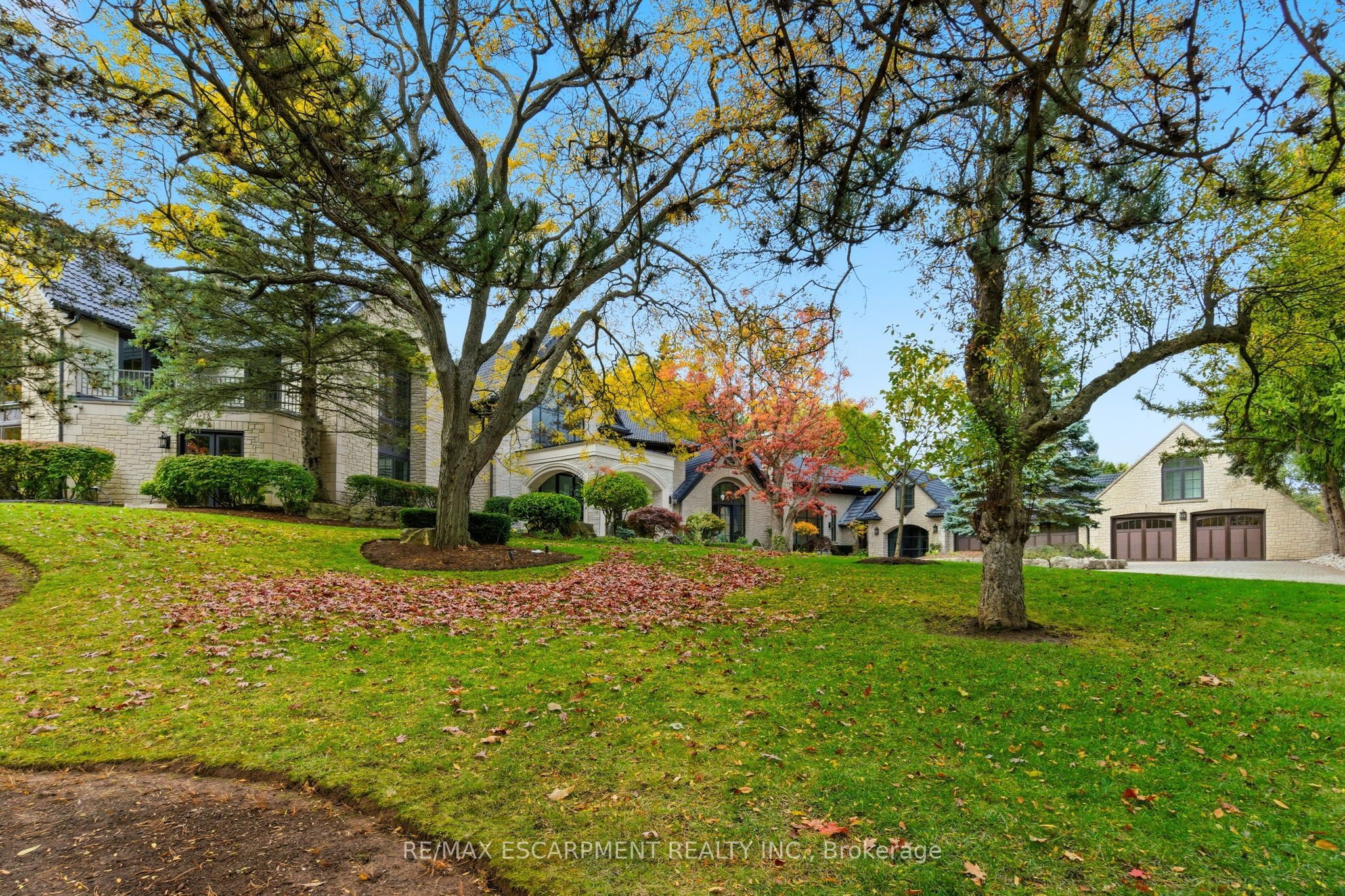 3320 Guelph Line Property Photo 43