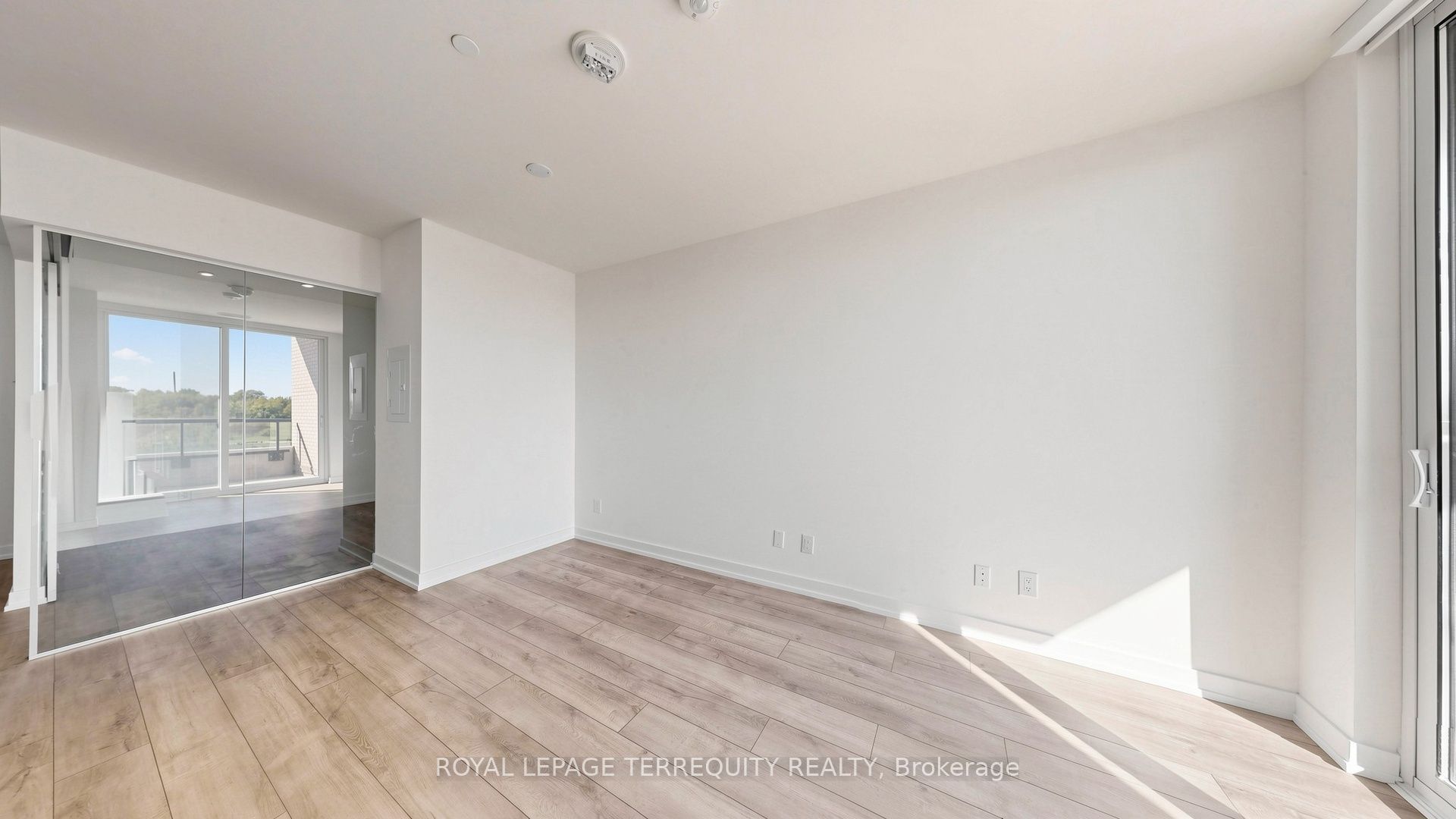 3100 Keele Street 519 Property Photo 12