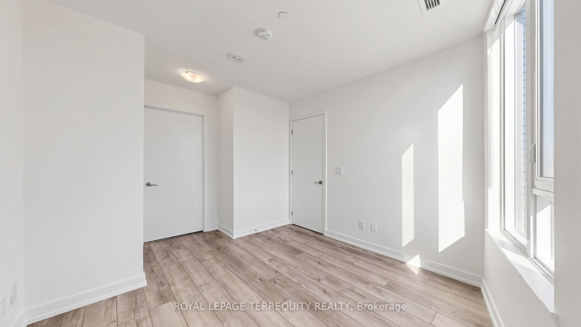 3100 Keele Street 519 Property Photo 16