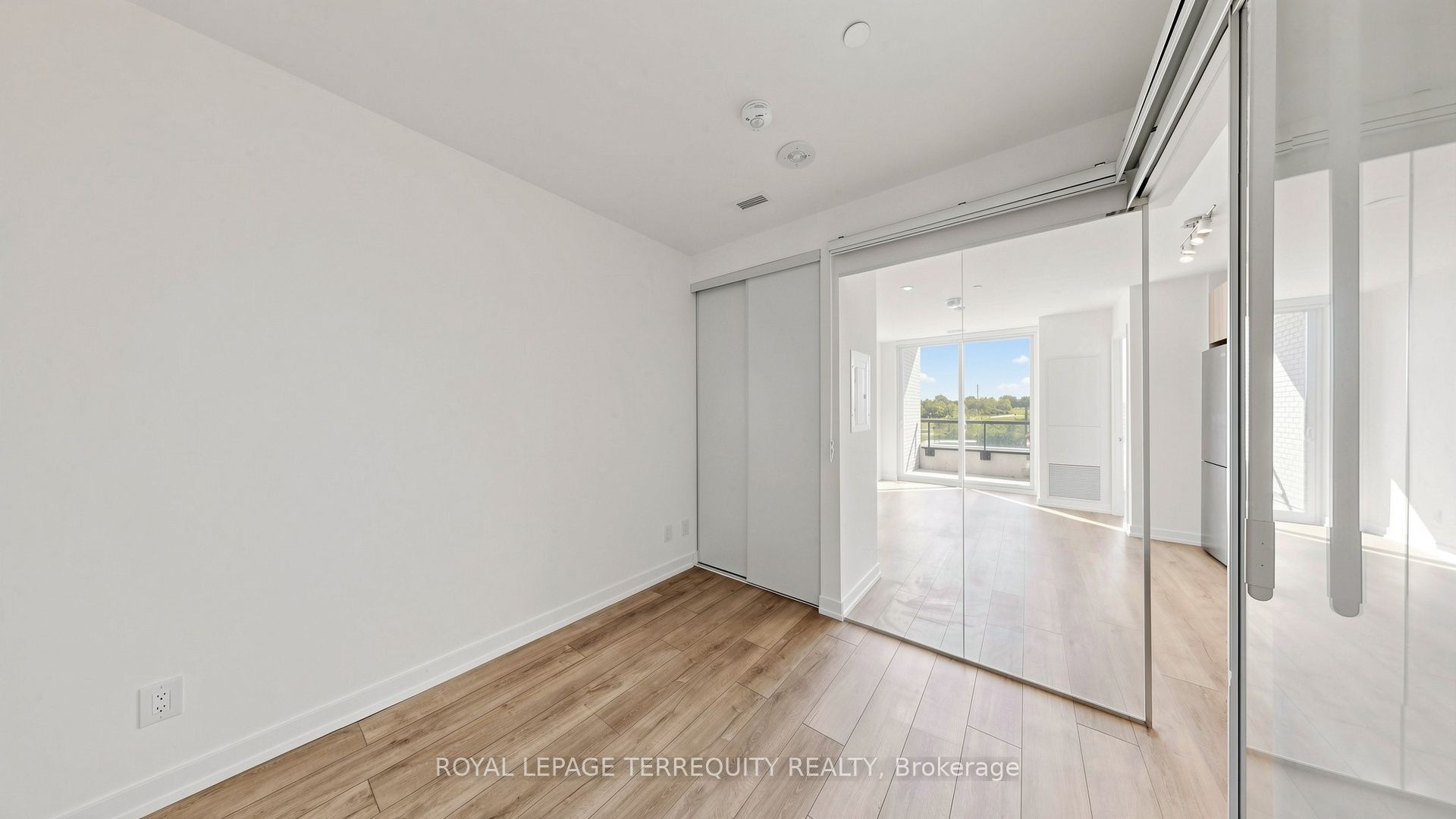 3100 Keele Street 519 Property Photo 20