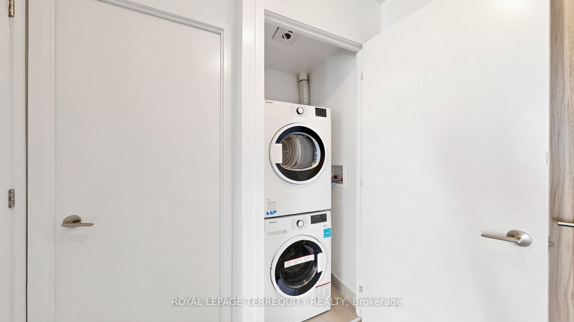 3100 Keele Street 519 Property Photo 25