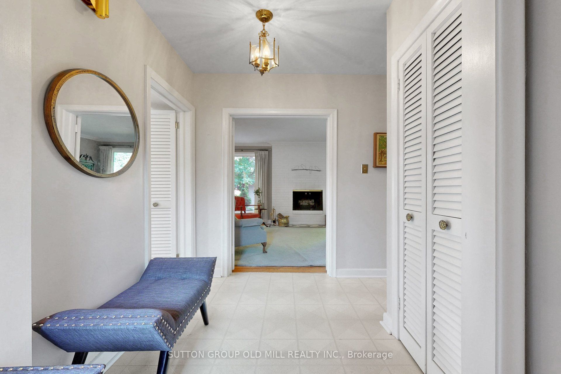 4 Ravenscrest Drive Property Photo 6