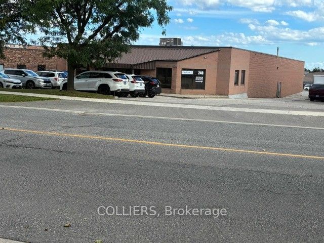 240 Watline Avenue Property Photo 1
