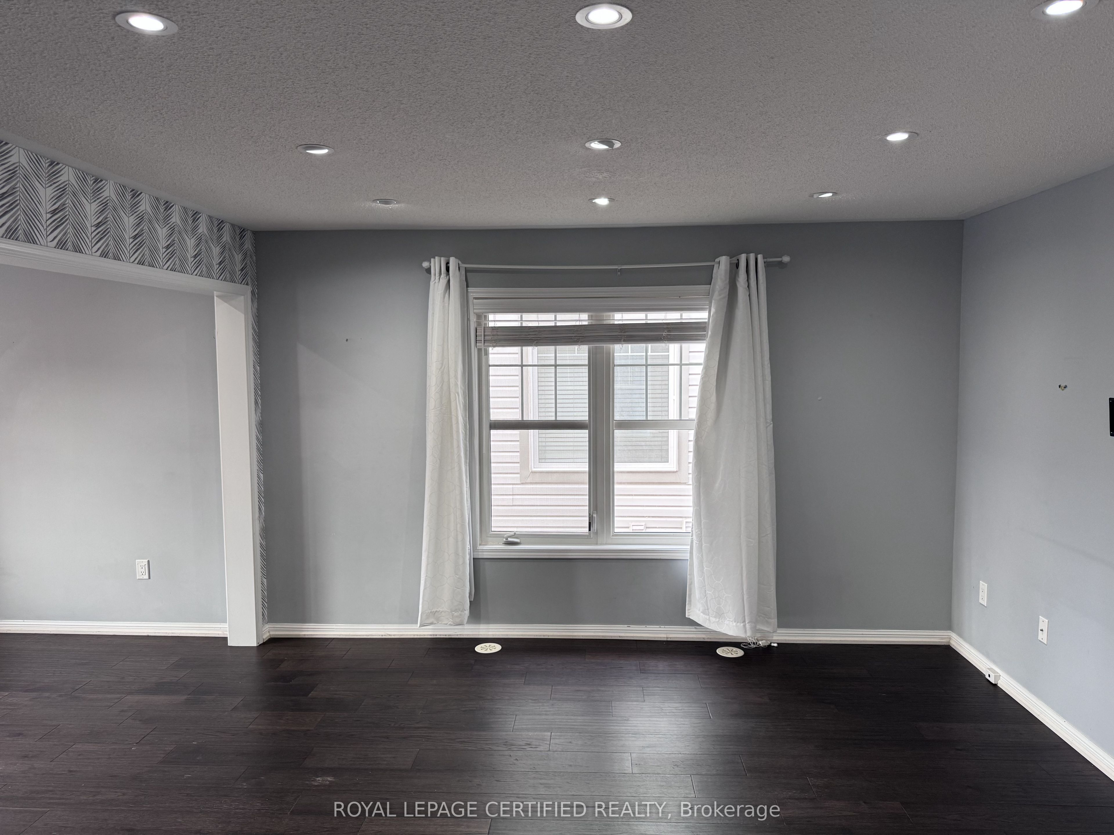 244 Mortimer Crescent Property Photo 9