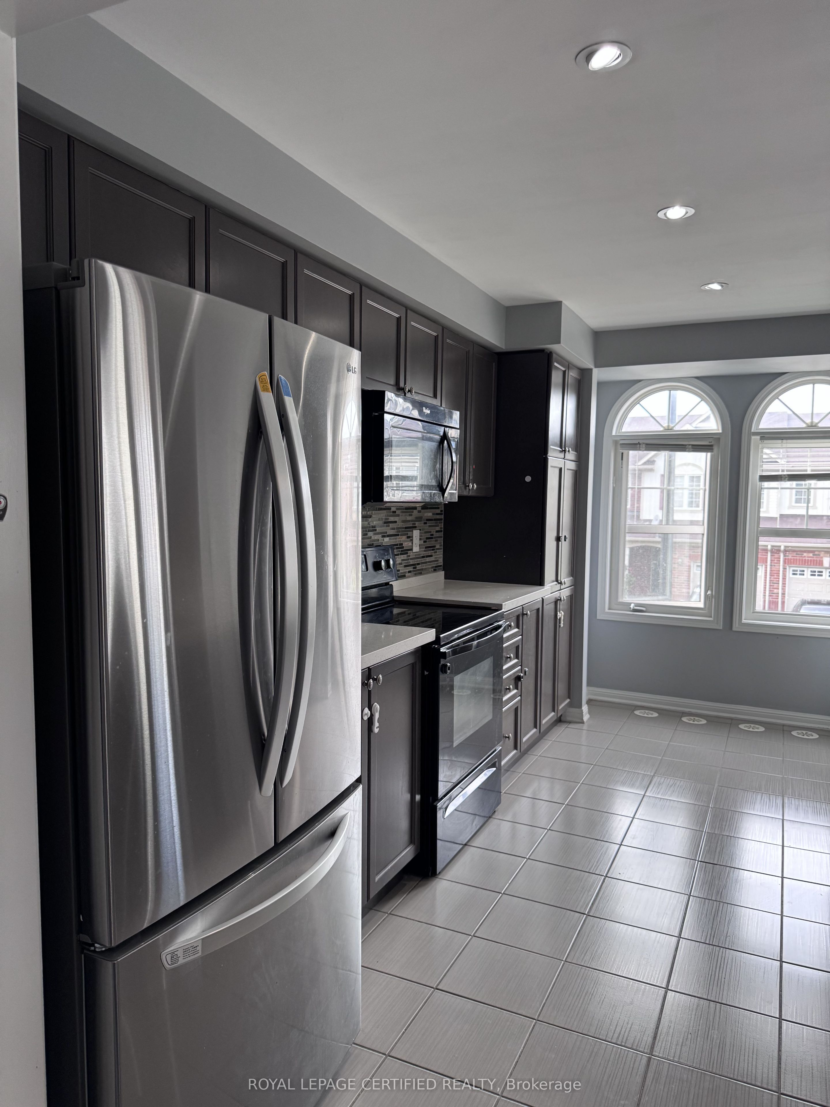 244 Mortimer Crescent Property Photo 15
