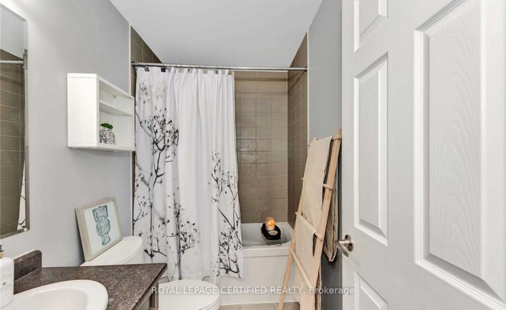 244 Mortimer Crescent Property Photo 27